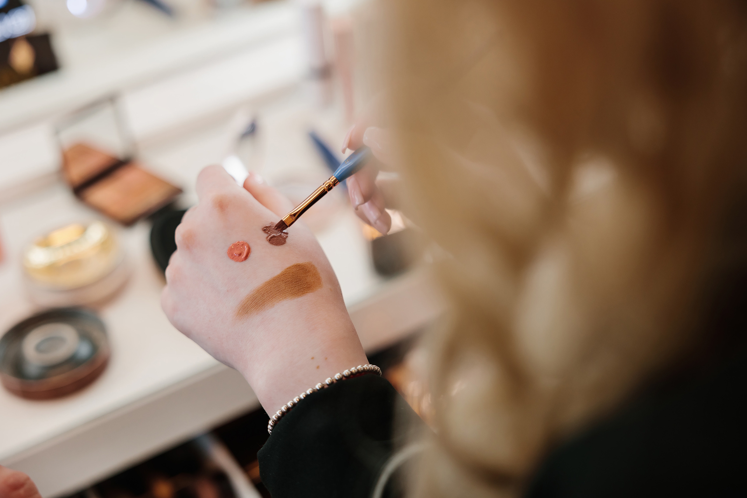 Trynkina Makeup 04.11.2023. Wedding family event photographer in Chicago Nick Yushevich