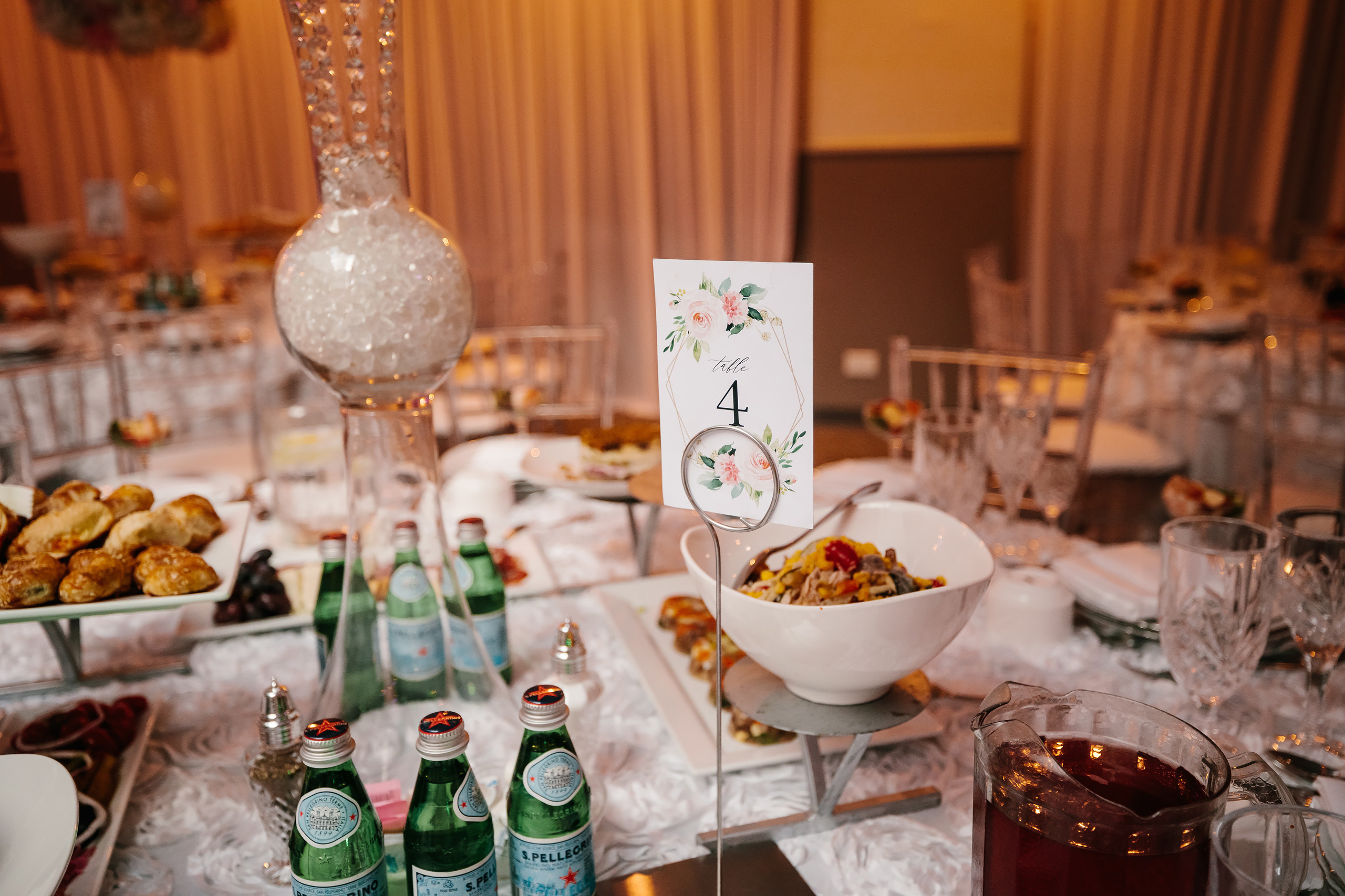 05.28.2023 Cumetria. Wedding family event photographer in Chicago Nick Yushevich