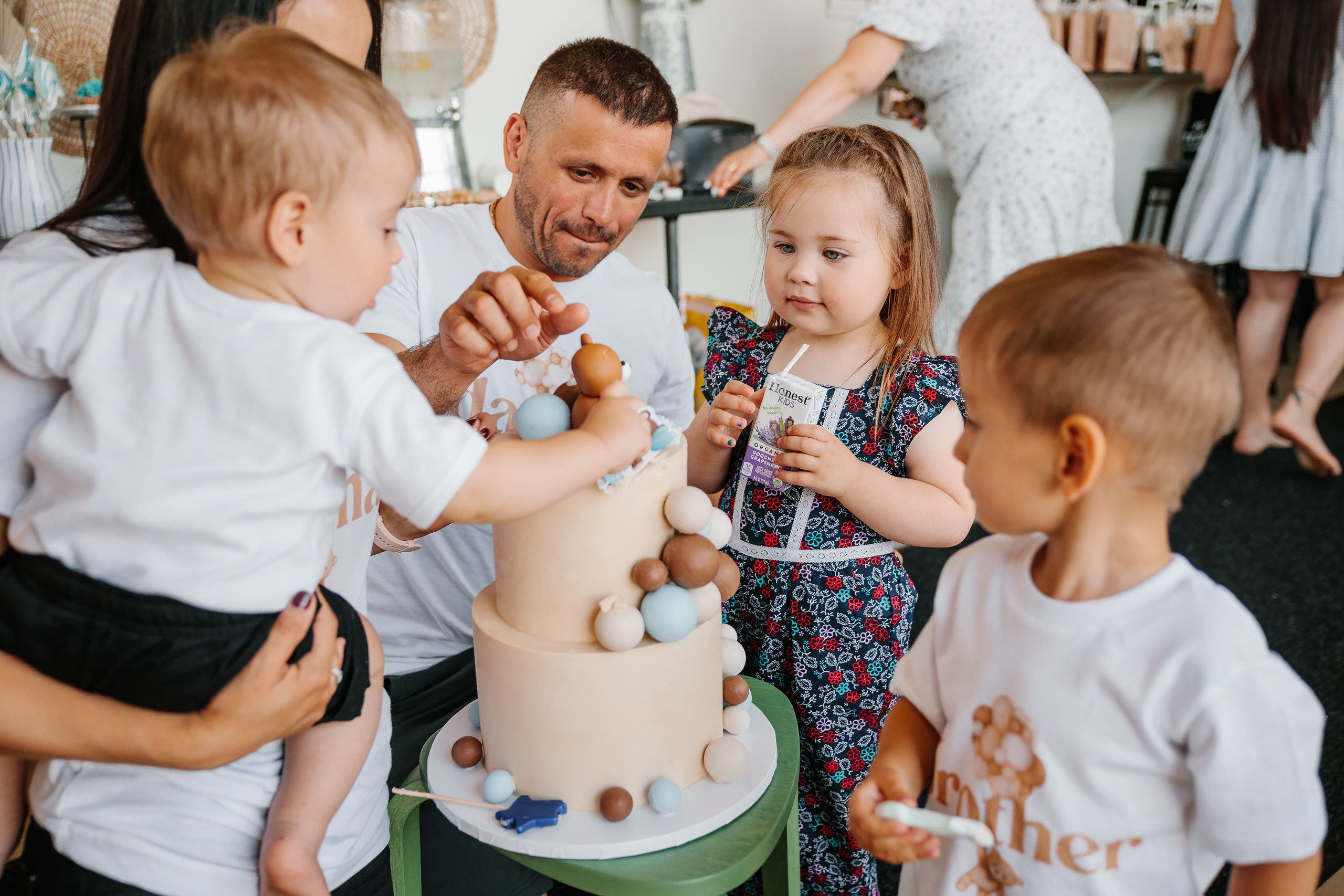 06.10.2023 First birthday. Wedding family event photographer in Chicago Nick Yushevich