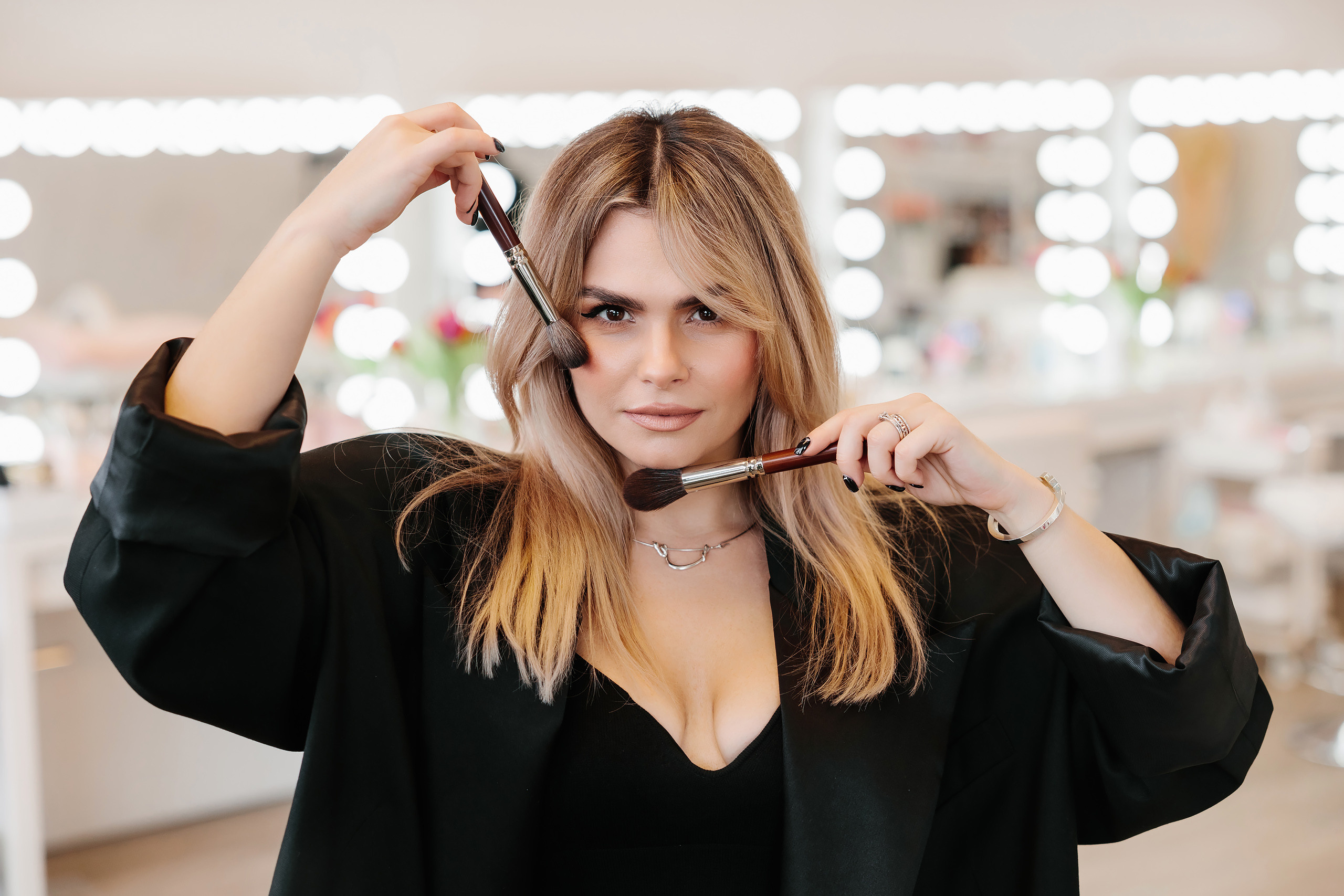 Trynkina Makeup 04.11.2023. Wedding family event photographer in Chicago Nick Yushevich