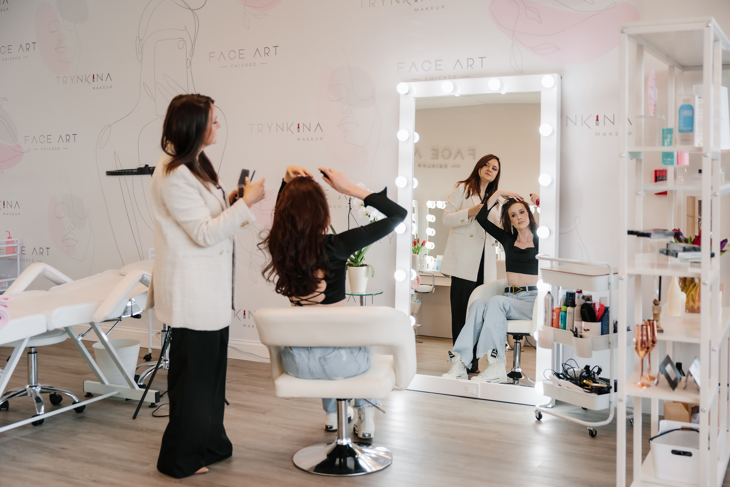 Trynkina Makeup 04.11.2023. Wedding family event photographer in Chicago Nick Yushevich