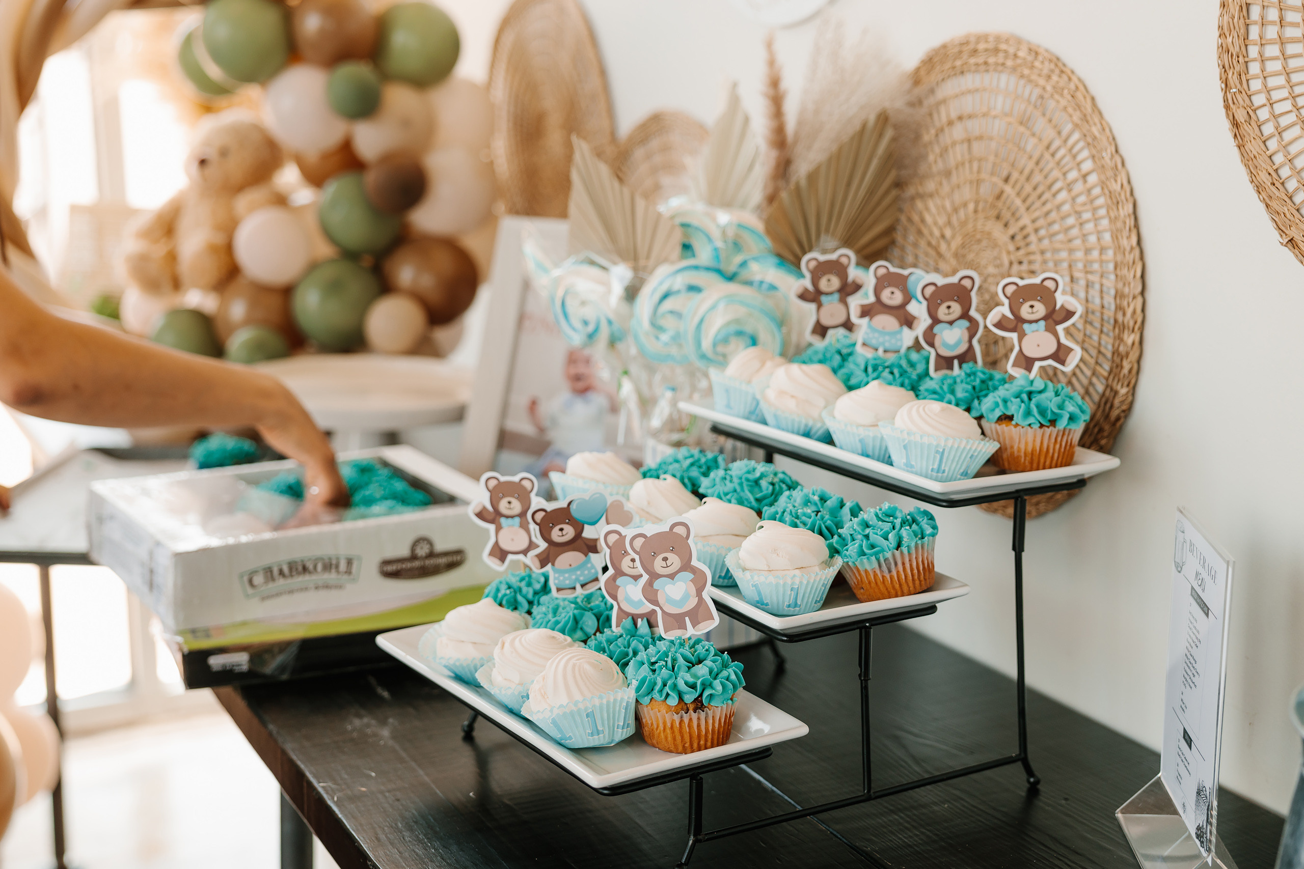 06.10.2023 First birthday. Wedding family event photographer in Chicago Nick Yushevich