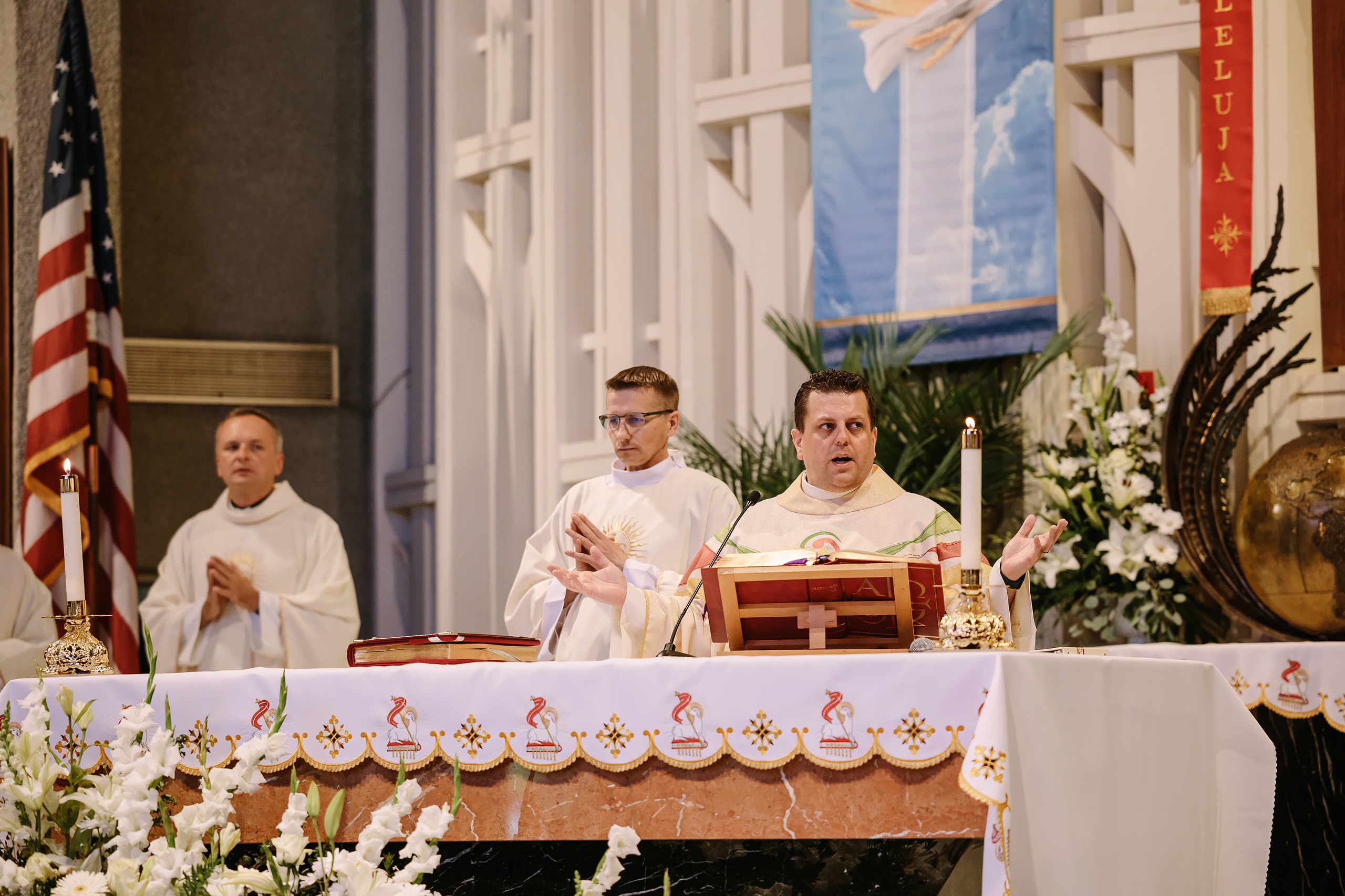 First Communion 05.06.2023. Wedding family event photographer in Chicago Nick Yushevich