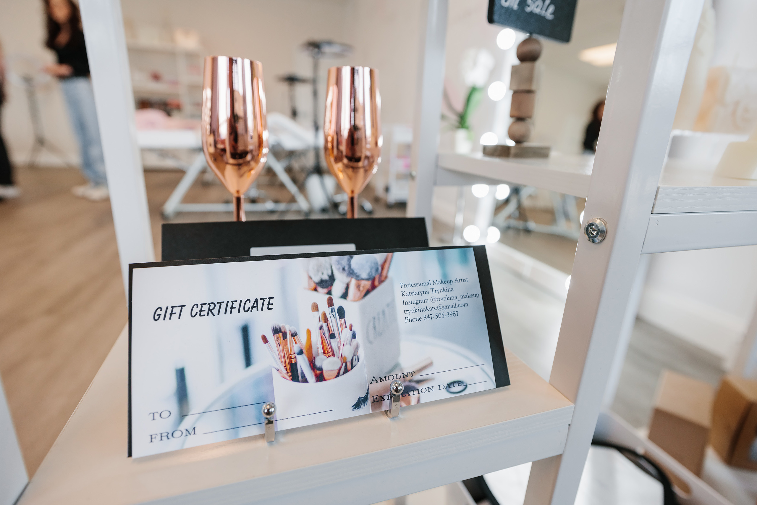 Trynkina Makeup 04.11.2023. Wedding family event photographer in Chicago Nick Yushevich