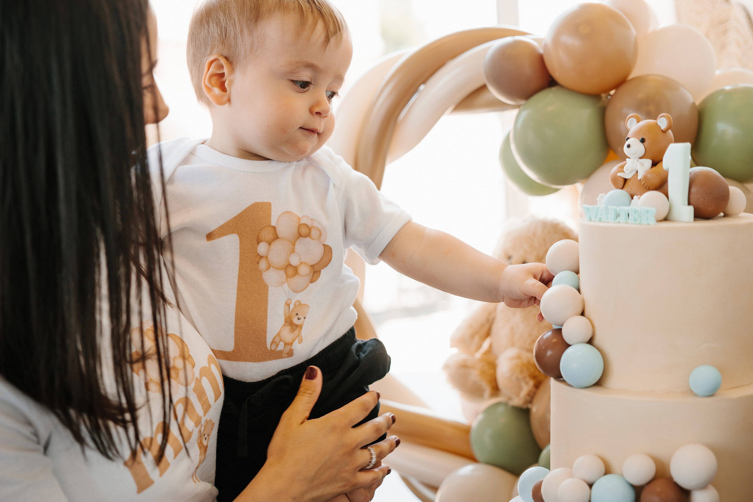 06.10.2023 First birthday. Wedding family event photographer in Chicago Nick Yushevich