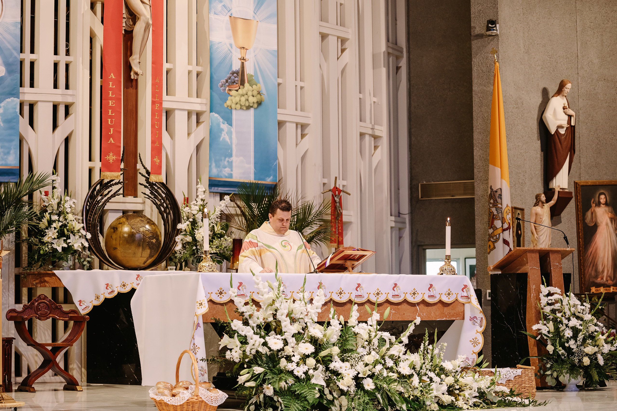 First Communion 05.06.2023. Wedding family event photographer in Chicago Nick Yushevich