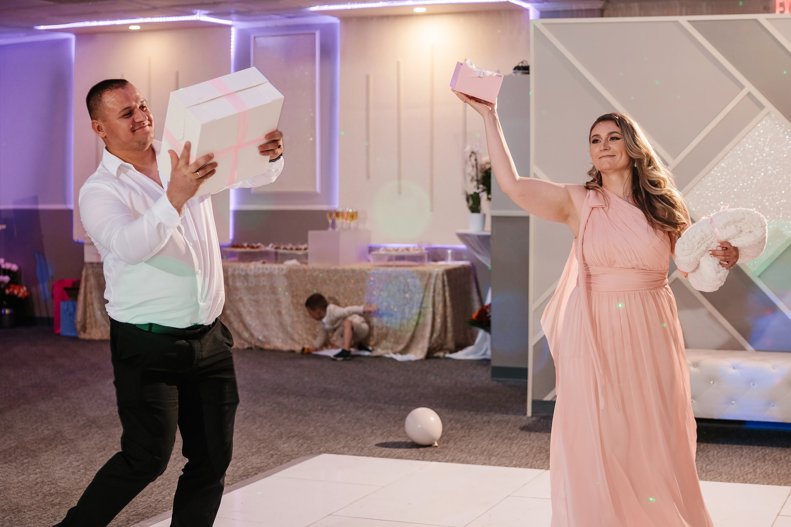 05.28.2023 Cumetria. Wedding family event photographer in Chicago Nick Yushevich