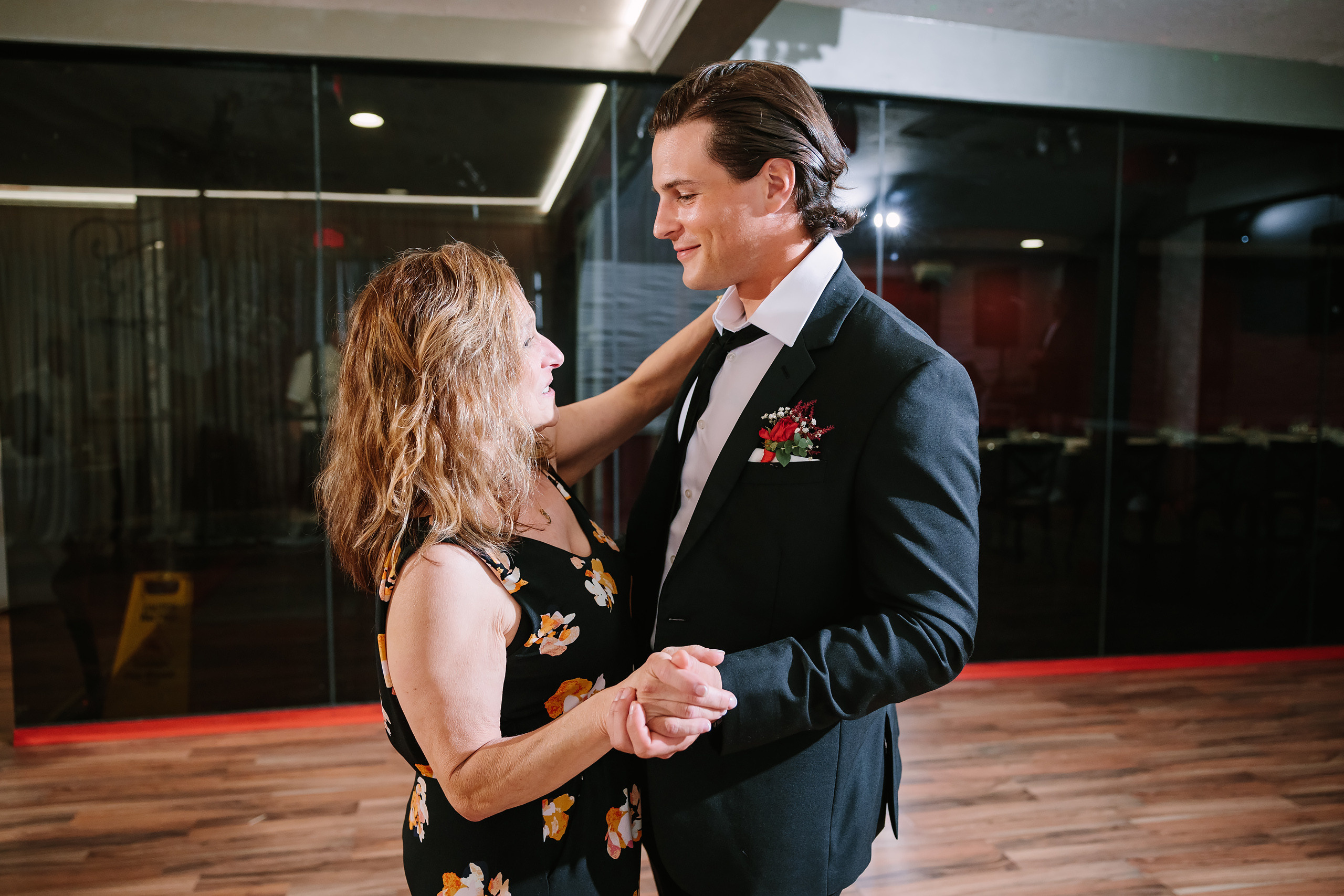 06.03.2023 Wedding. Wedding family event photographer in Chicago Nick Yushevich