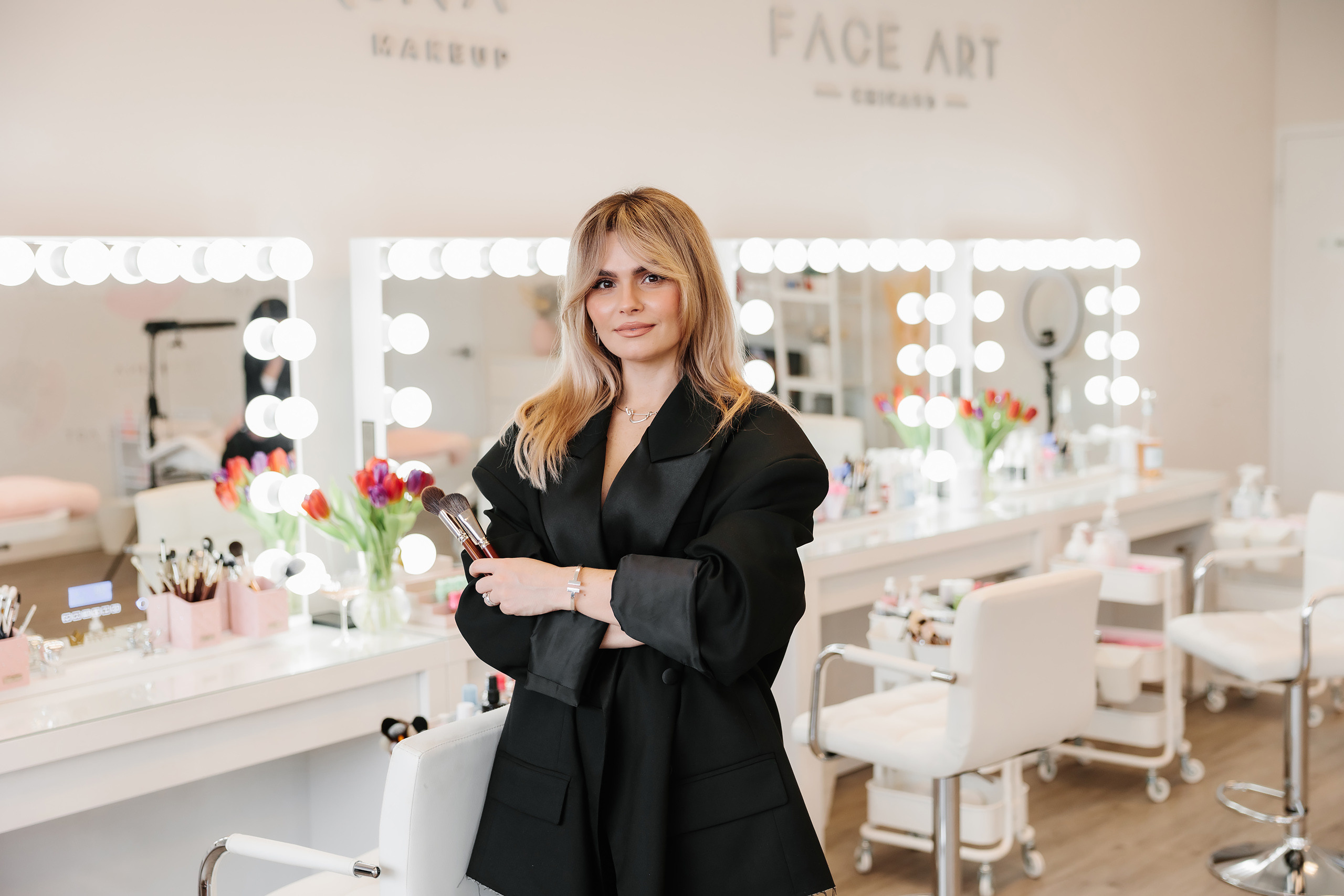 Trynkina Makeup 04.11.2023. Wedding family event photographer in Chicago Nick Yushevich