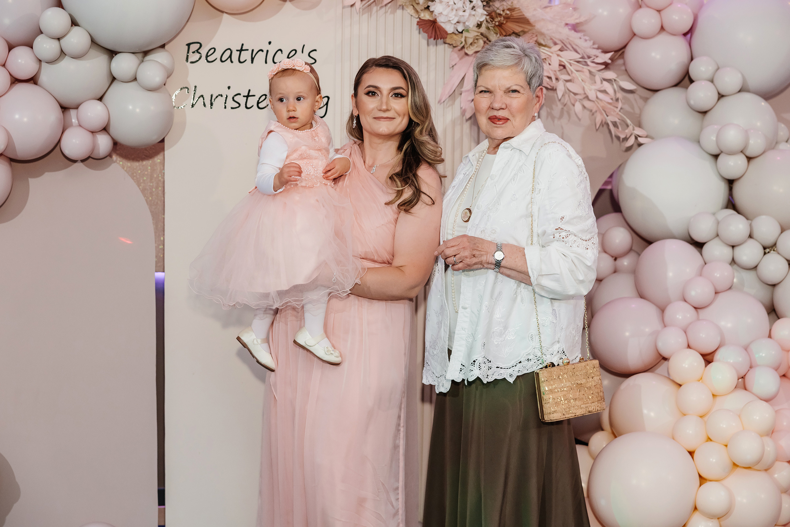 05.28.2023 Cumetria. Wedding family event photographer in Chicago Nick Yushevich