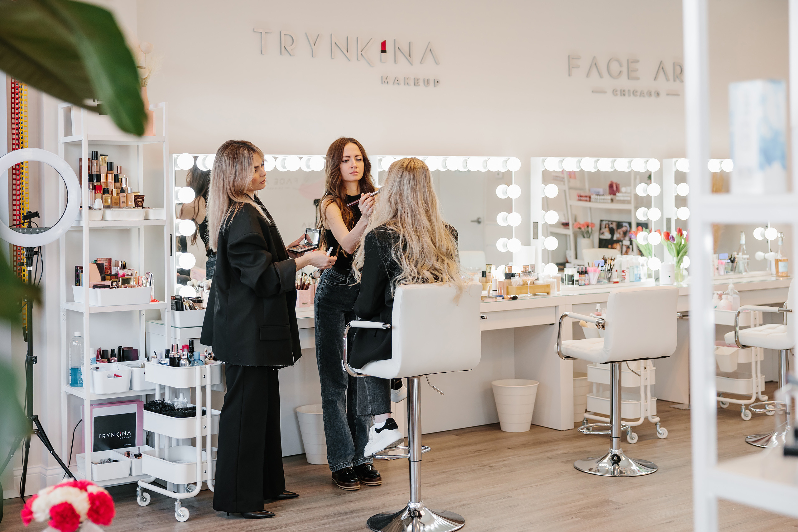 Trynkina Makeup 04.11.2023. Wedding family event photographer in Chicago Nick Yushevich