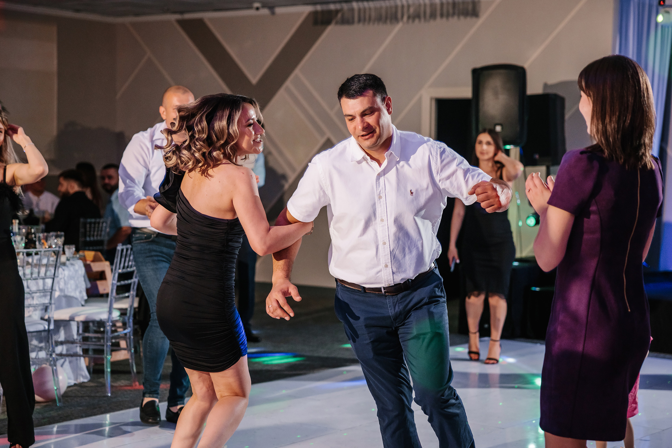 05.28.2023 Cumetria. Wedding family event photographer in Chicago Nick Yushevich