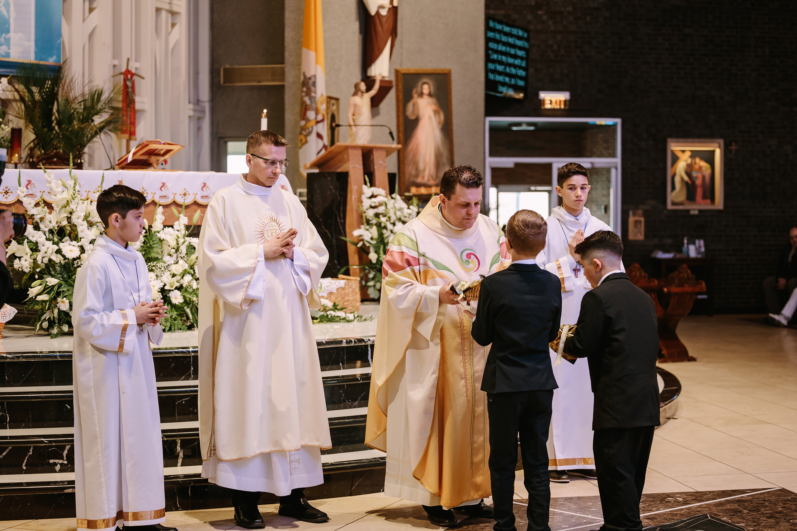 First Communion 05.06.2023. Wedding family event photographer in Chicago Nick Yushevich