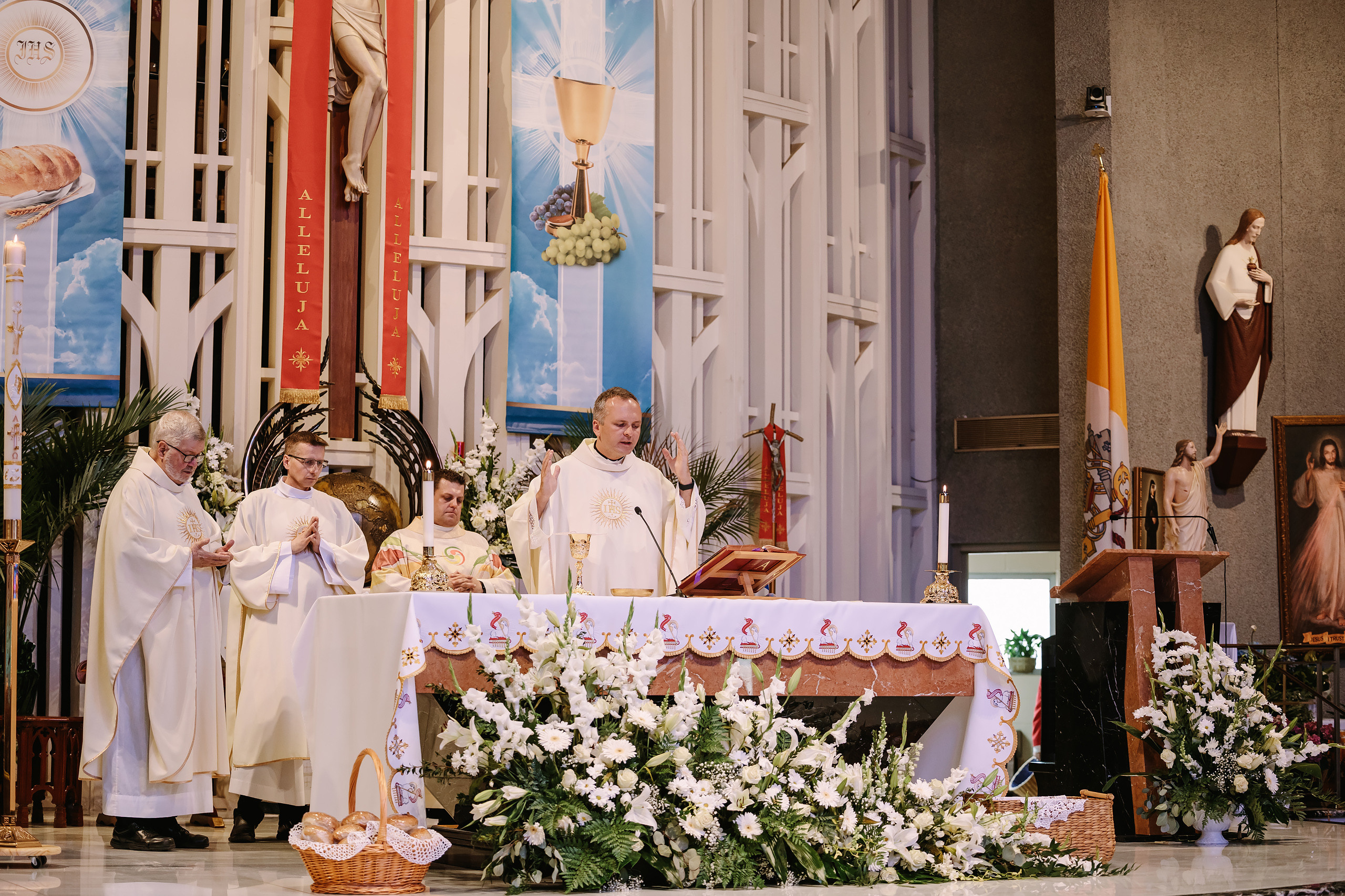 First Communion 05.06.2023. Wedding family event photographer in Chicago Nick Yushevich