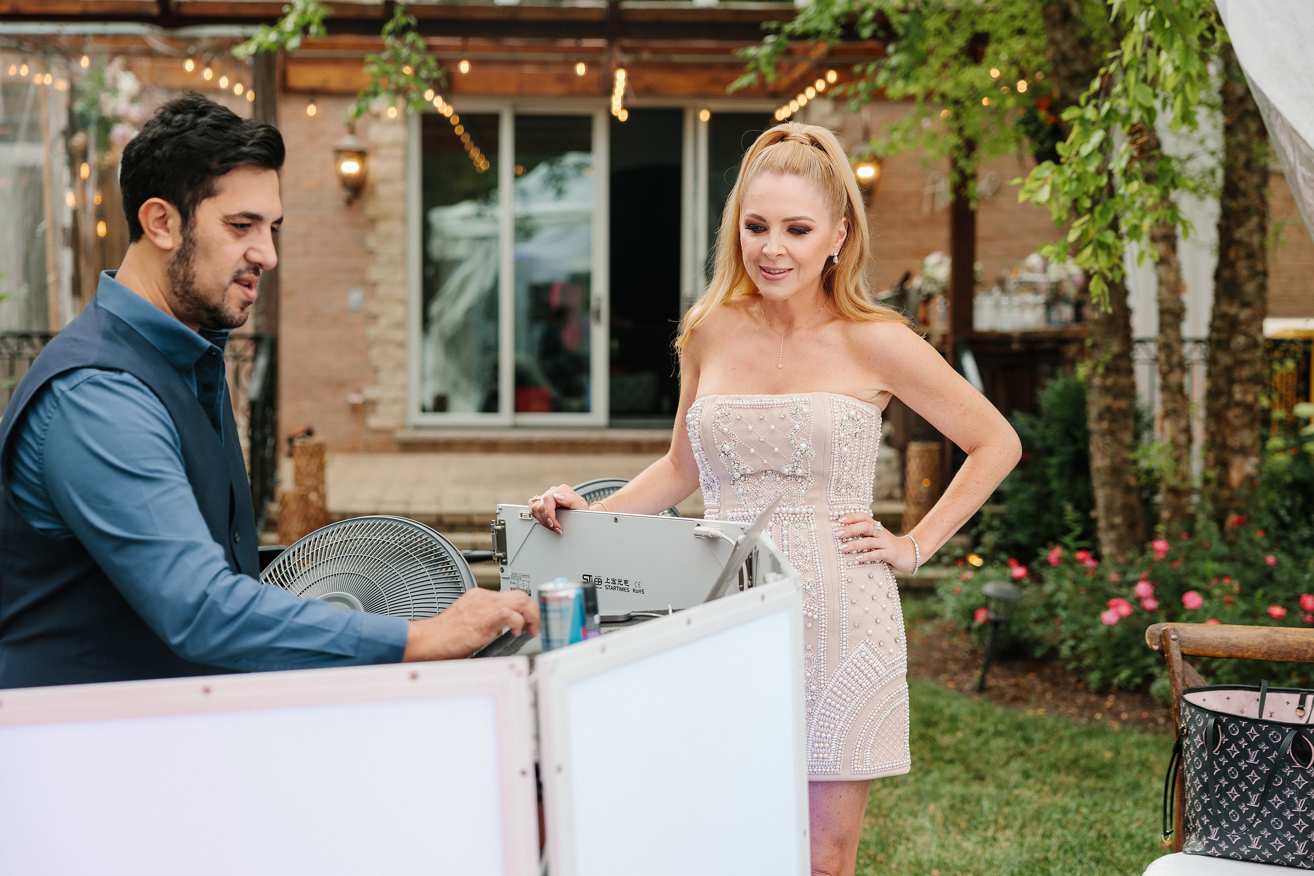 07.01.2023 Anniversary Party. Wedding family event photographer in Chicago Nick Yushevich