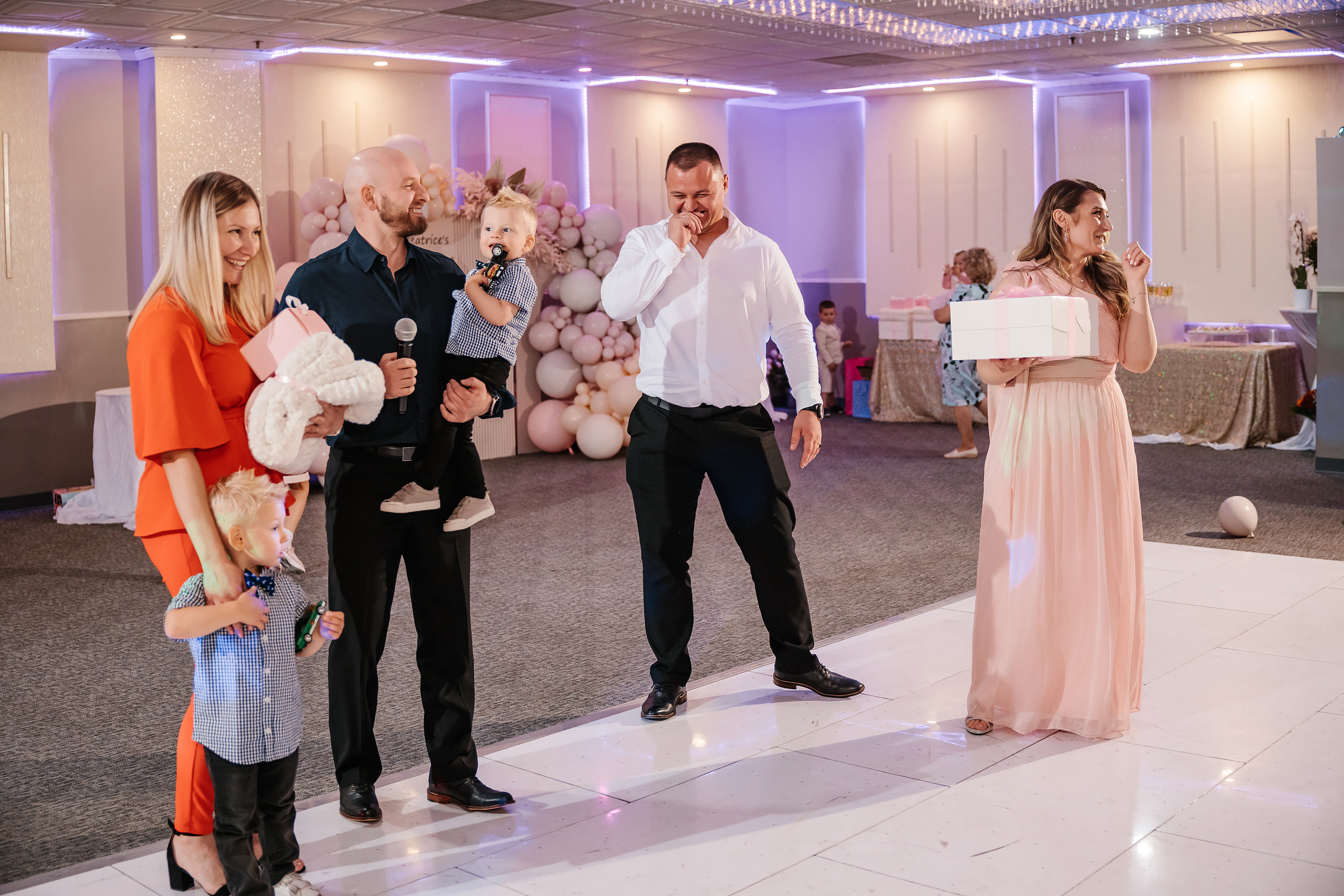 05.28.2023 Cumetria. Wedding family event photographer in Chicago Nick Yushevich