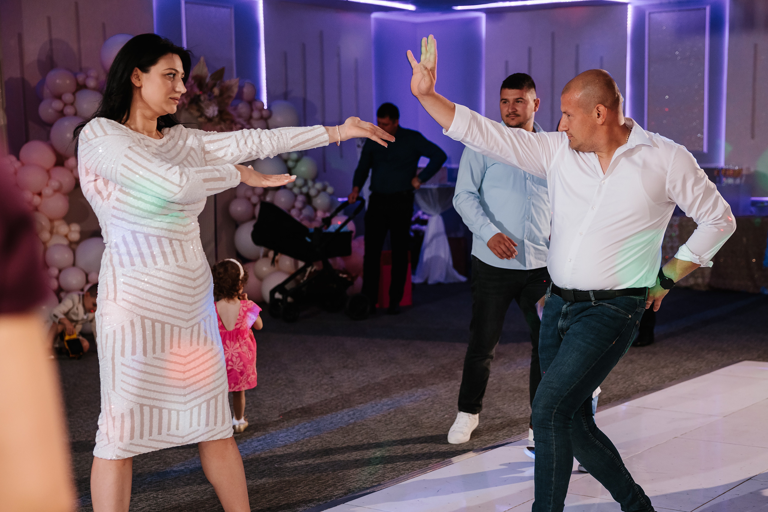 05.28.2023 Cumetria. Wedding family event photographer in Chicago Nick Yushevich