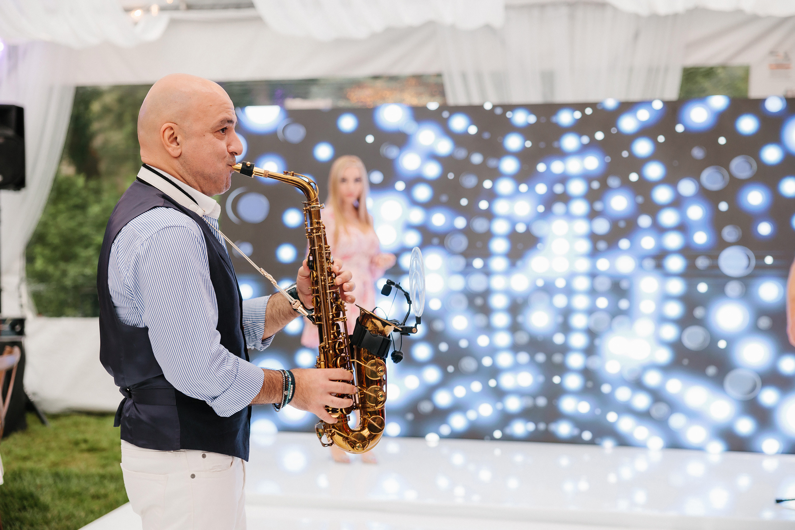 07.01.2023 Anniversary Party. Wedding family event photographer in Chicago Nick Yushevich