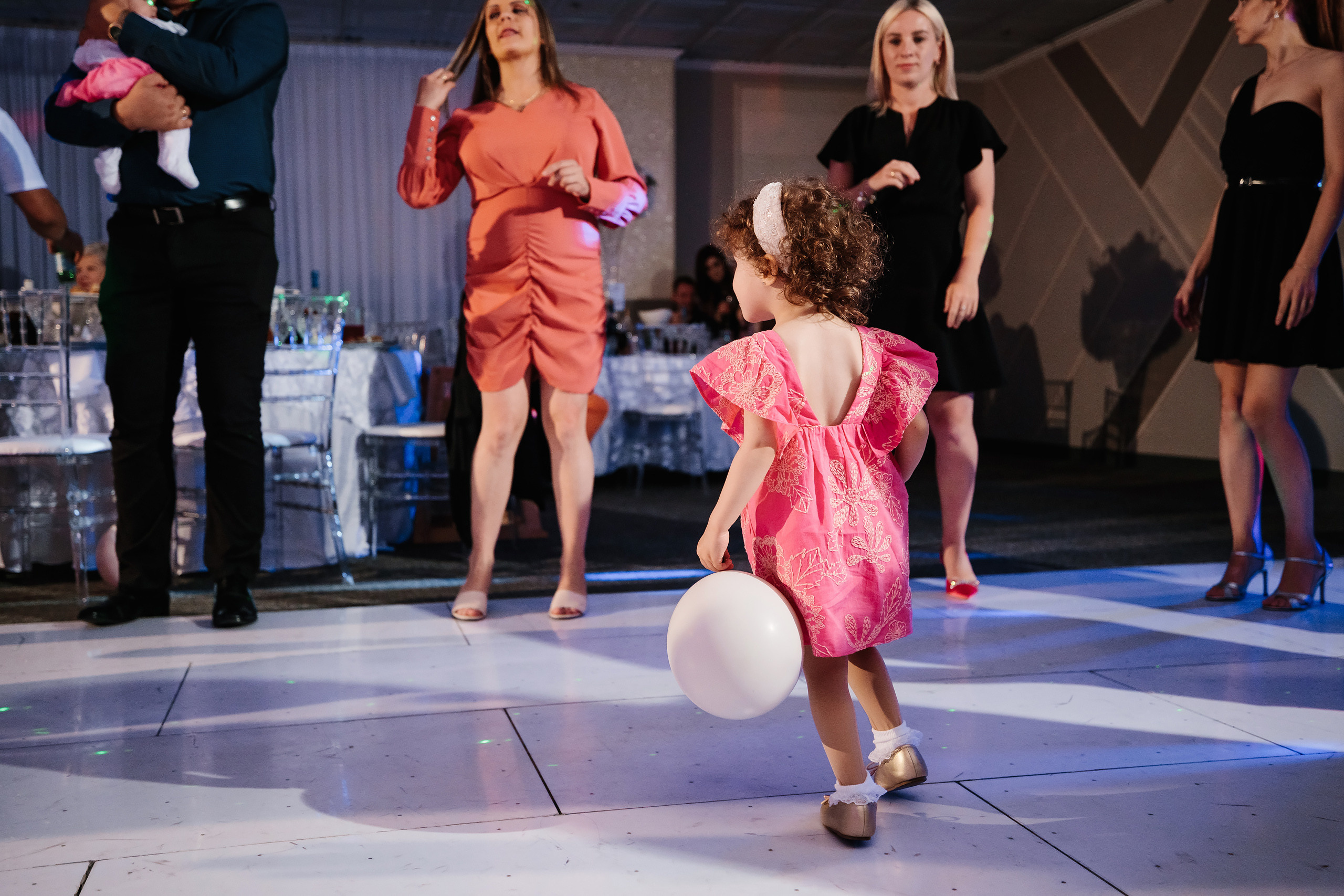 05.28.2023 Cumetria. Wedding family event photographer in Chicago Nick Yushevich