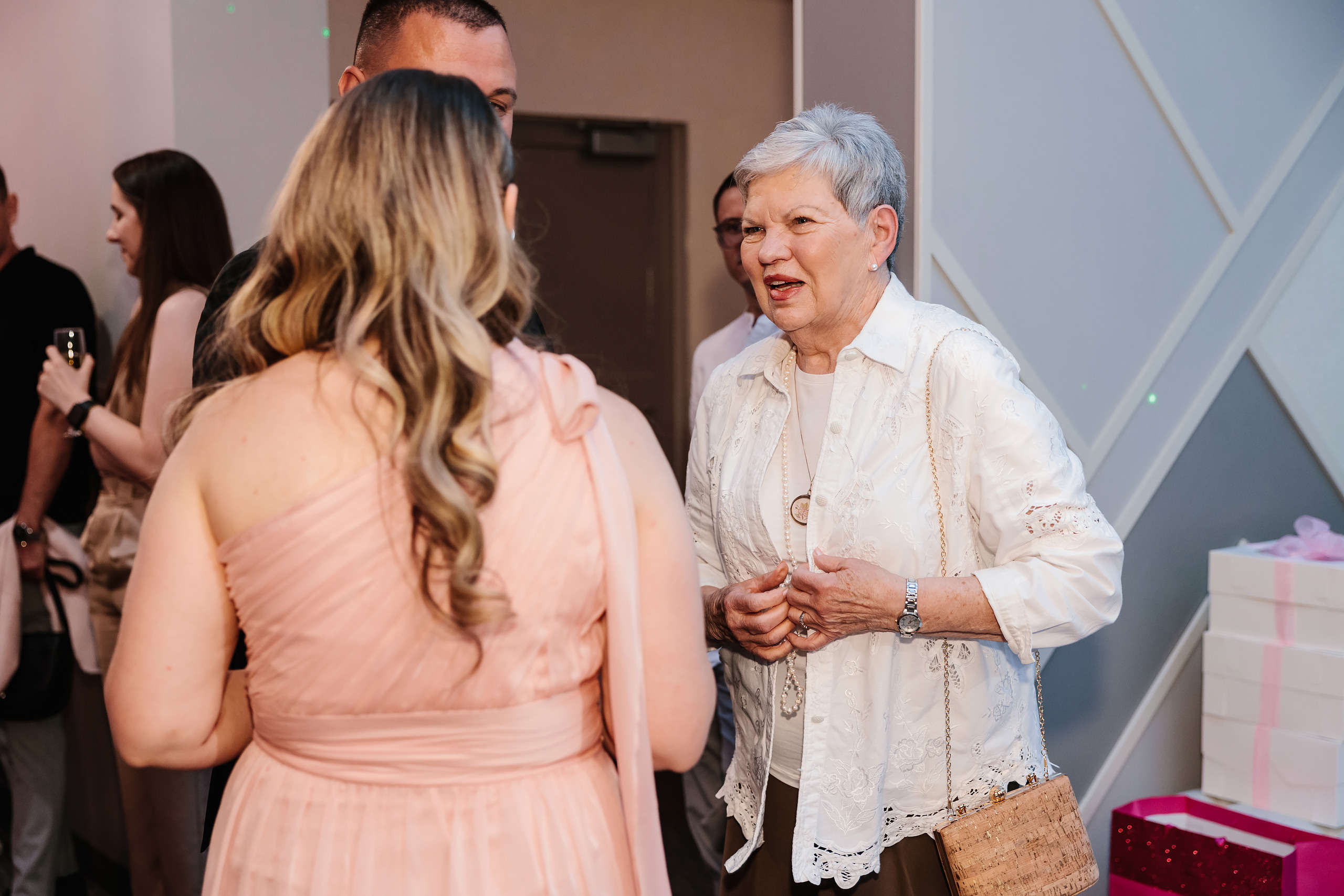 05.28.2023 Cumetria. Wedding family event photographer in Chicago Nick Yushevich