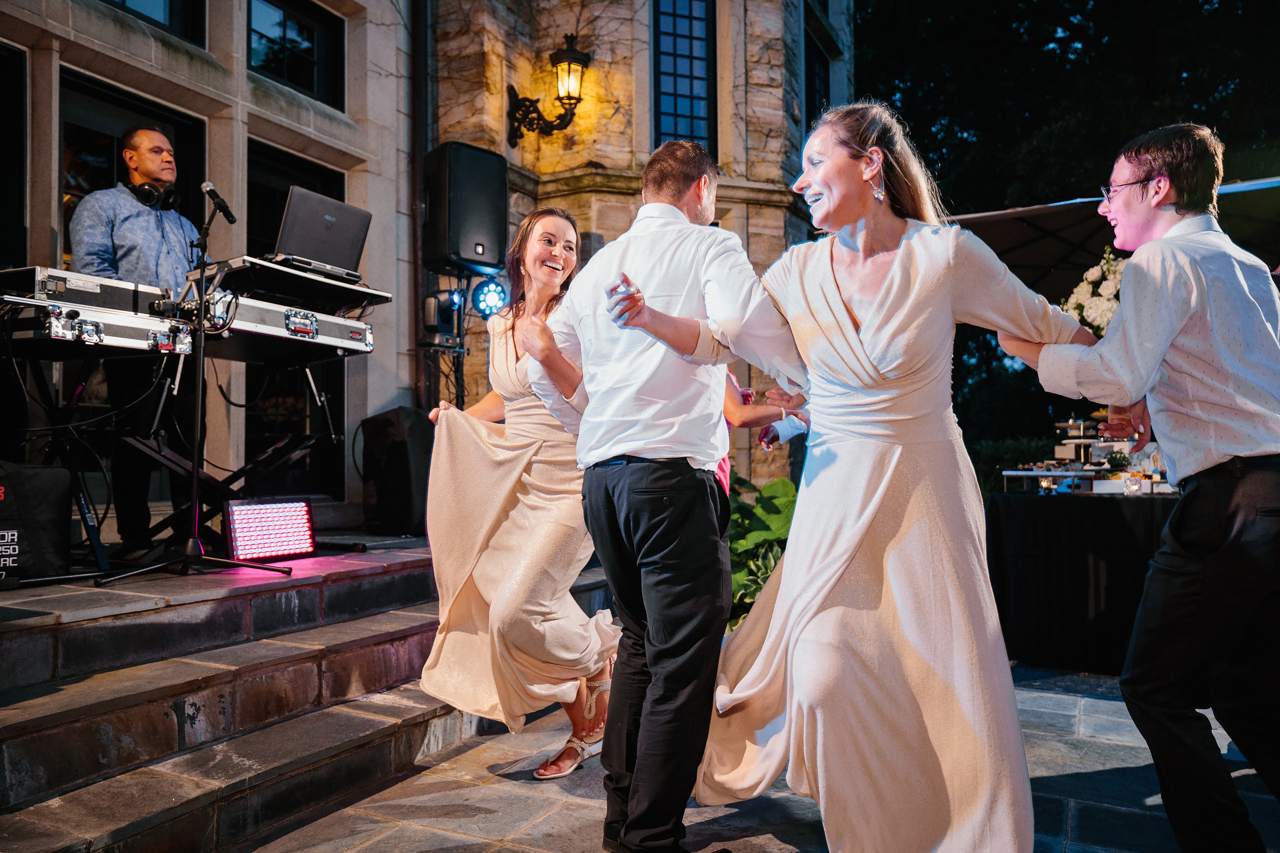 06.24.2023 Wedding. Wedding family event photographer in Chicago Nick Yushevich