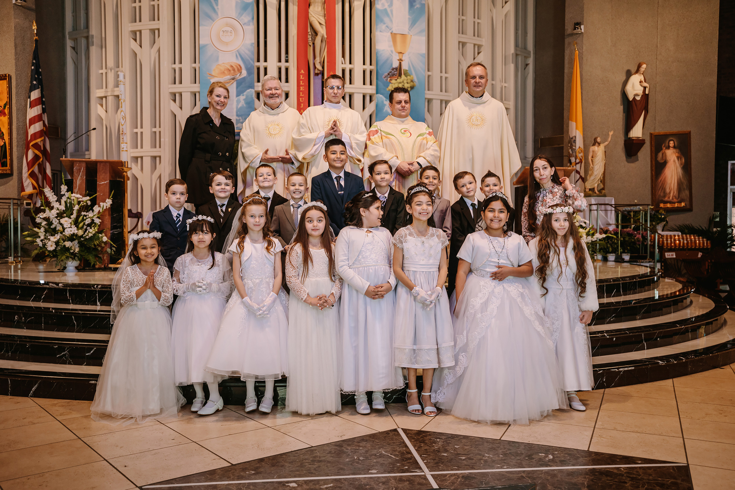 First Communion 05.06.2023. Wedding family event photographer in Chicago Nick Yushevich