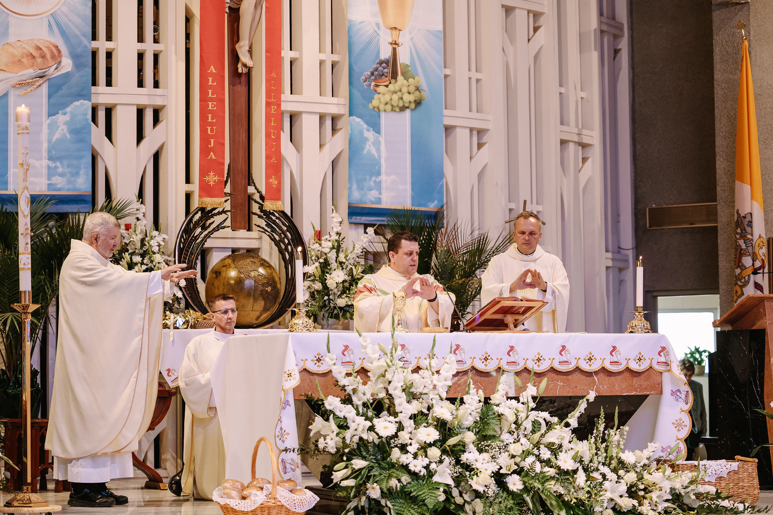 First Communion 05.06.2023. Wedding family event photographer in Chicago Nick Yushevich