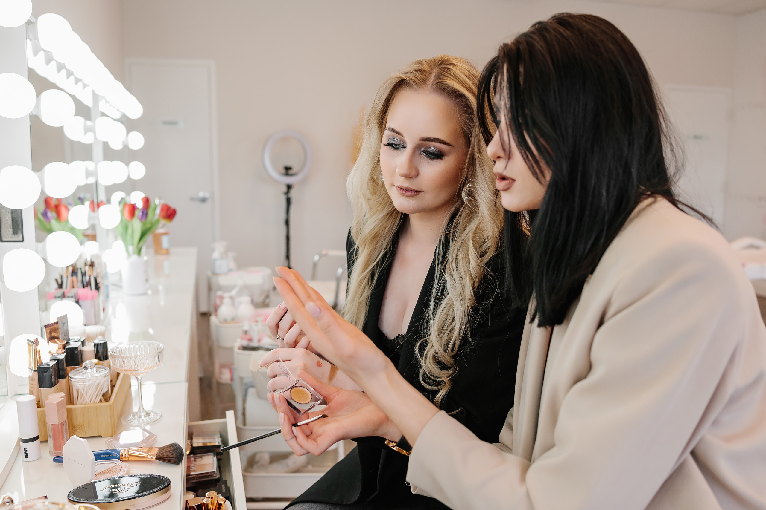 Trynkina Makeup 04.11.2023. Wedding family event photographer in Chicago Nick Yushevich