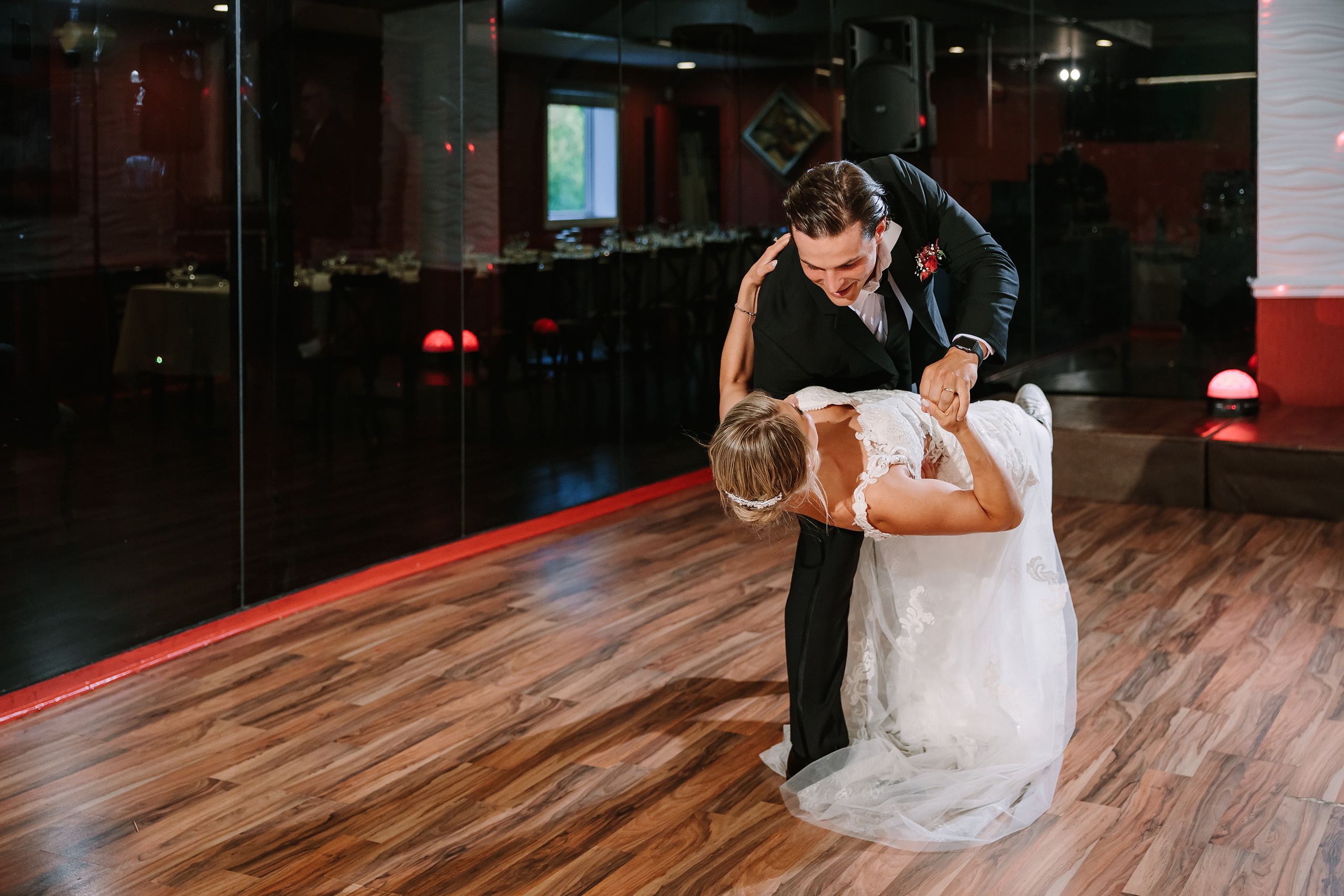 06.03.2023 Wedding. Wedding family event photographer in Chicago Nick Yushevich