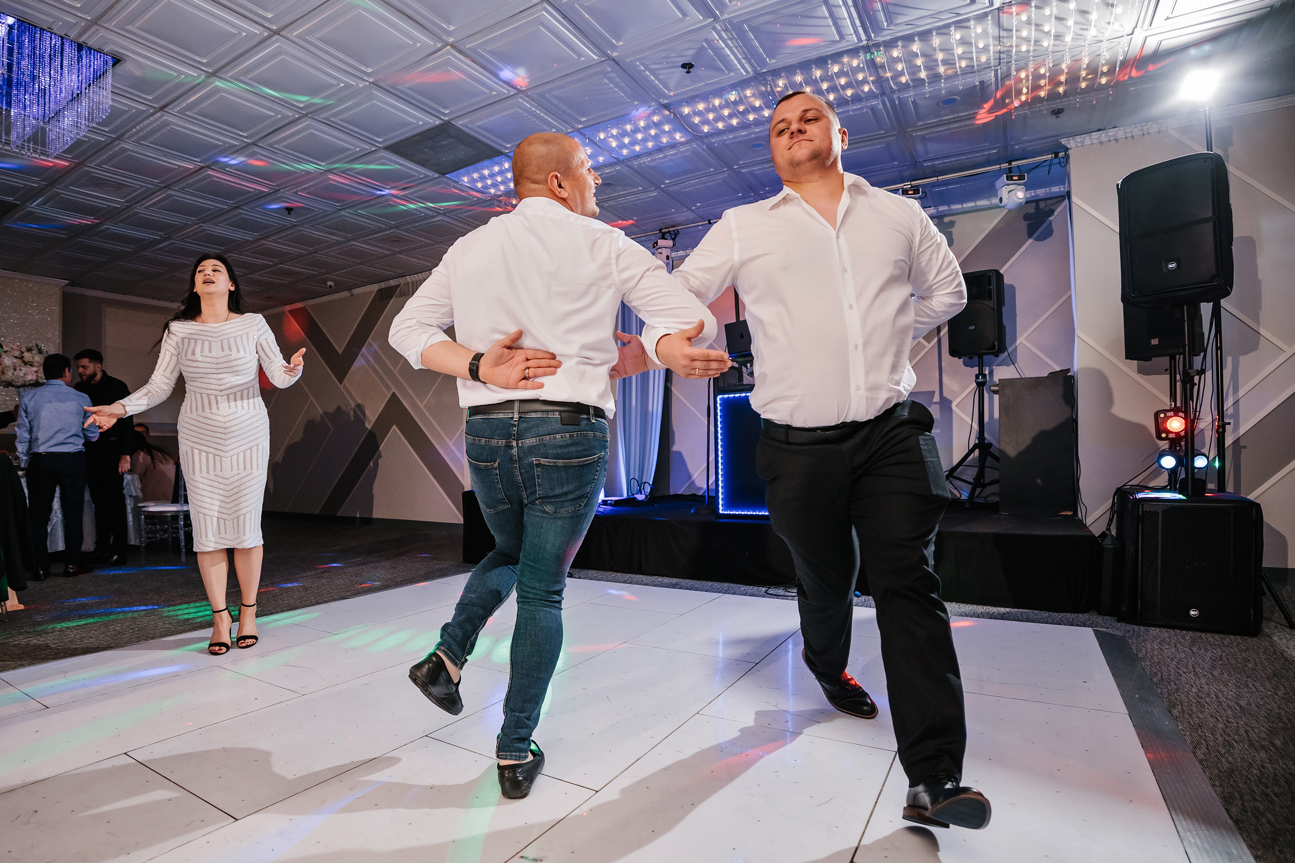 05.28.2023 Cumetria. Wedding family event photographer in Chicago Nick Yushevich