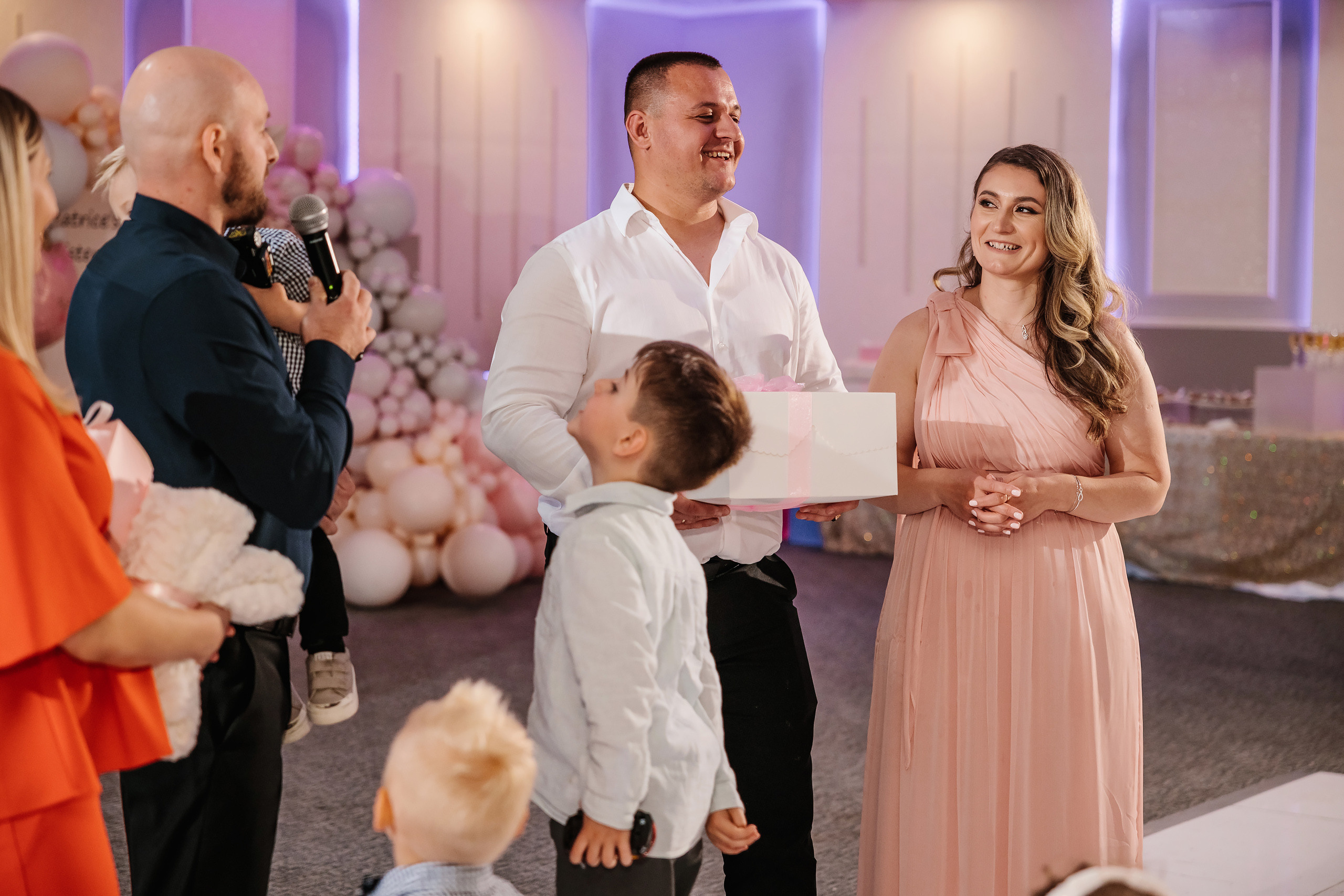 05.28.2023 Cumetria. Wedding family event photographer in Chicago Nick Yushevich