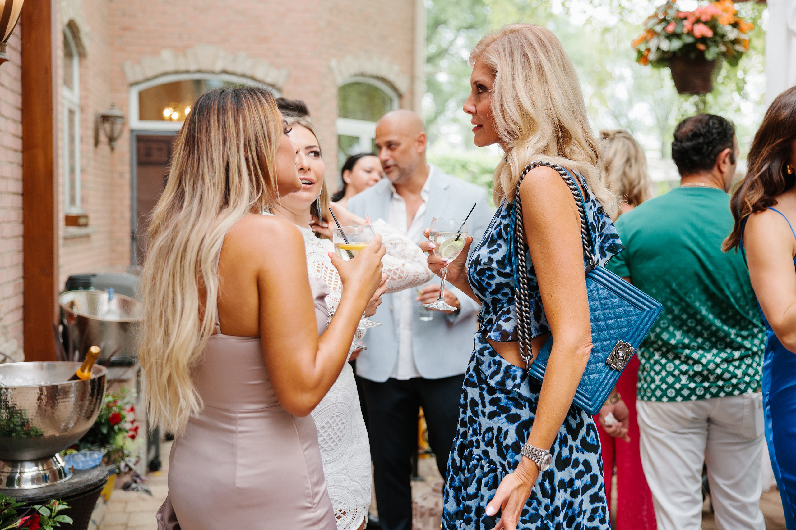 07.01.2023 Anniversary Party. Wedding family event photographer in Chicago Nick Yushevich