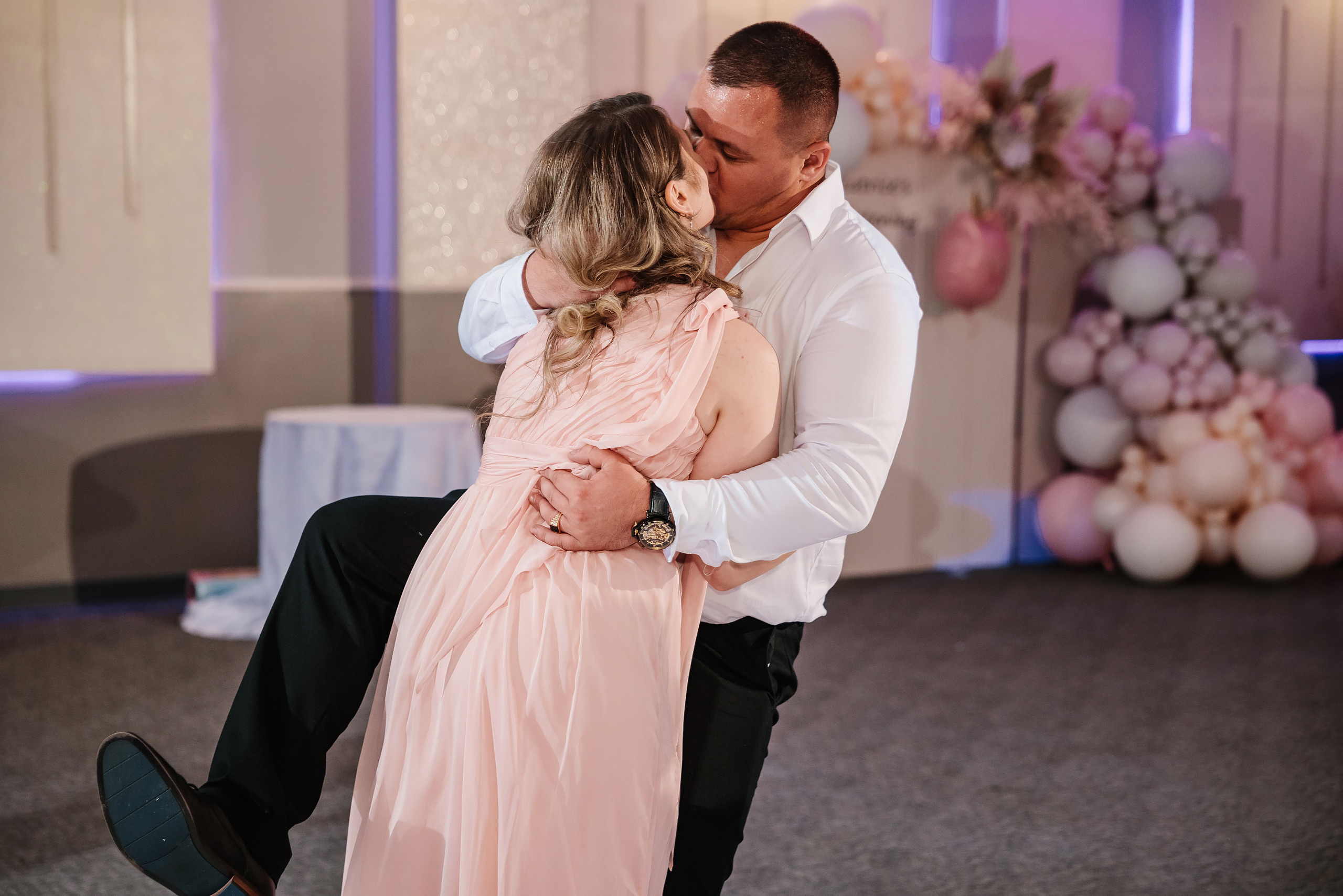 05.28.2023 Cumetria. Wedding family event photographer in Chicago Nick Yushevich