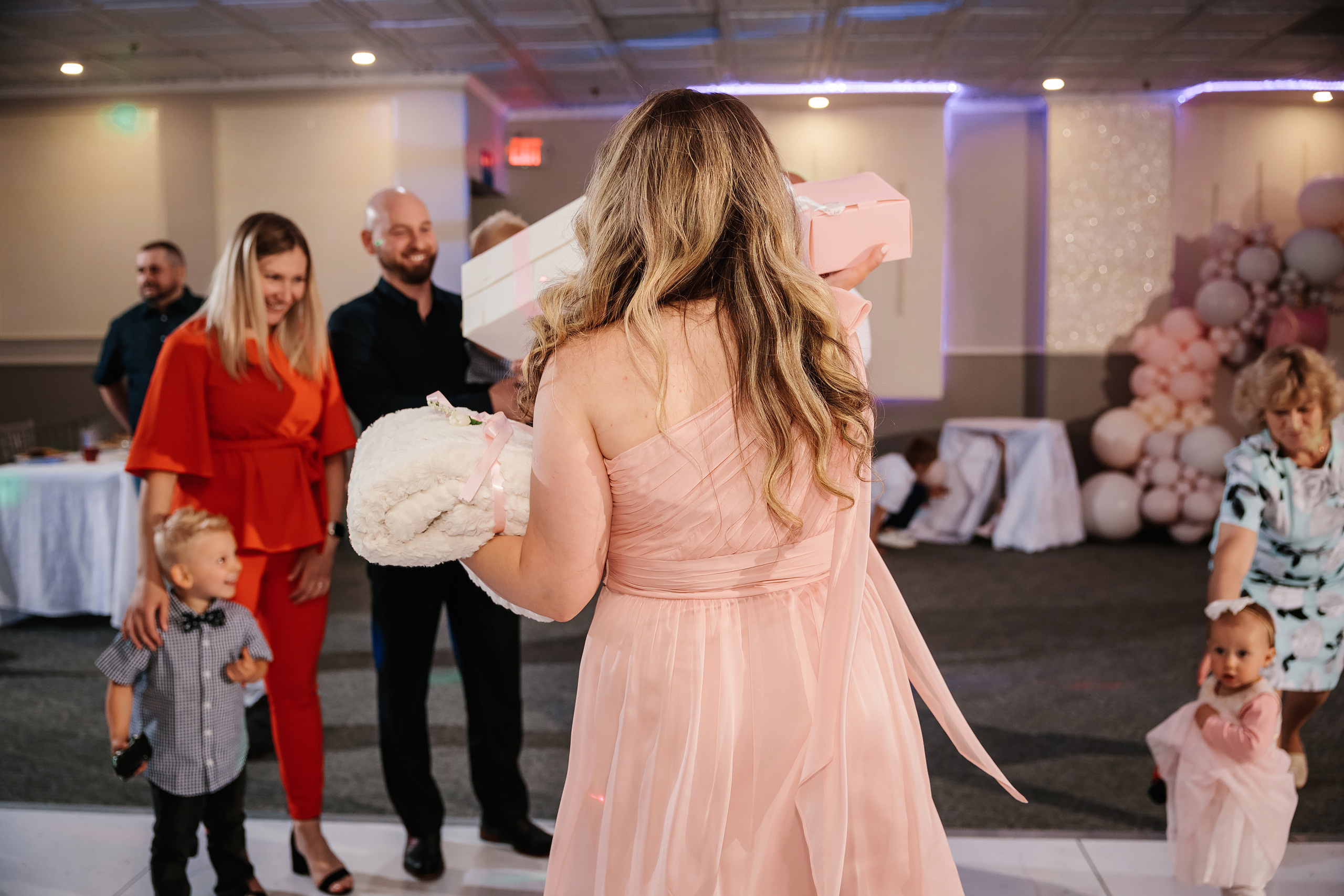 05.28.2023 Cumetria. Wedding family event photographer in Chicago Nick Yushevich