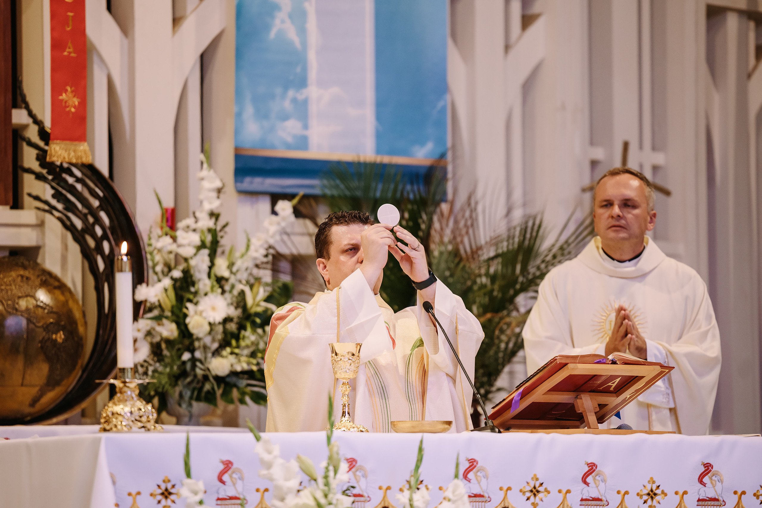 First Communion 05.06.2023. Wedding family event photographer in Chicago Nick Yushevich