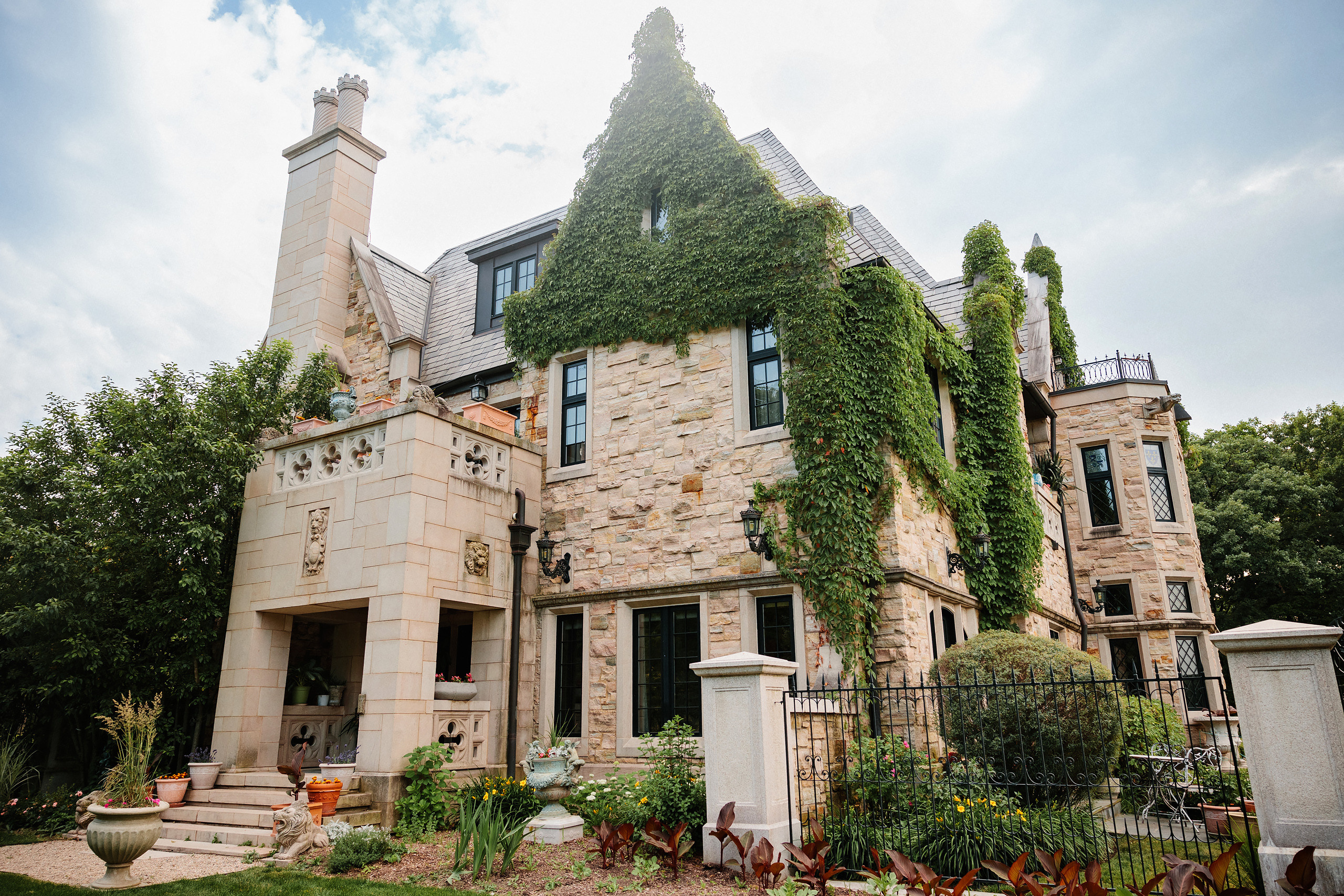 06.24.2023 Wedding. Wedding family event photographer in Chicago Nick Yushevich