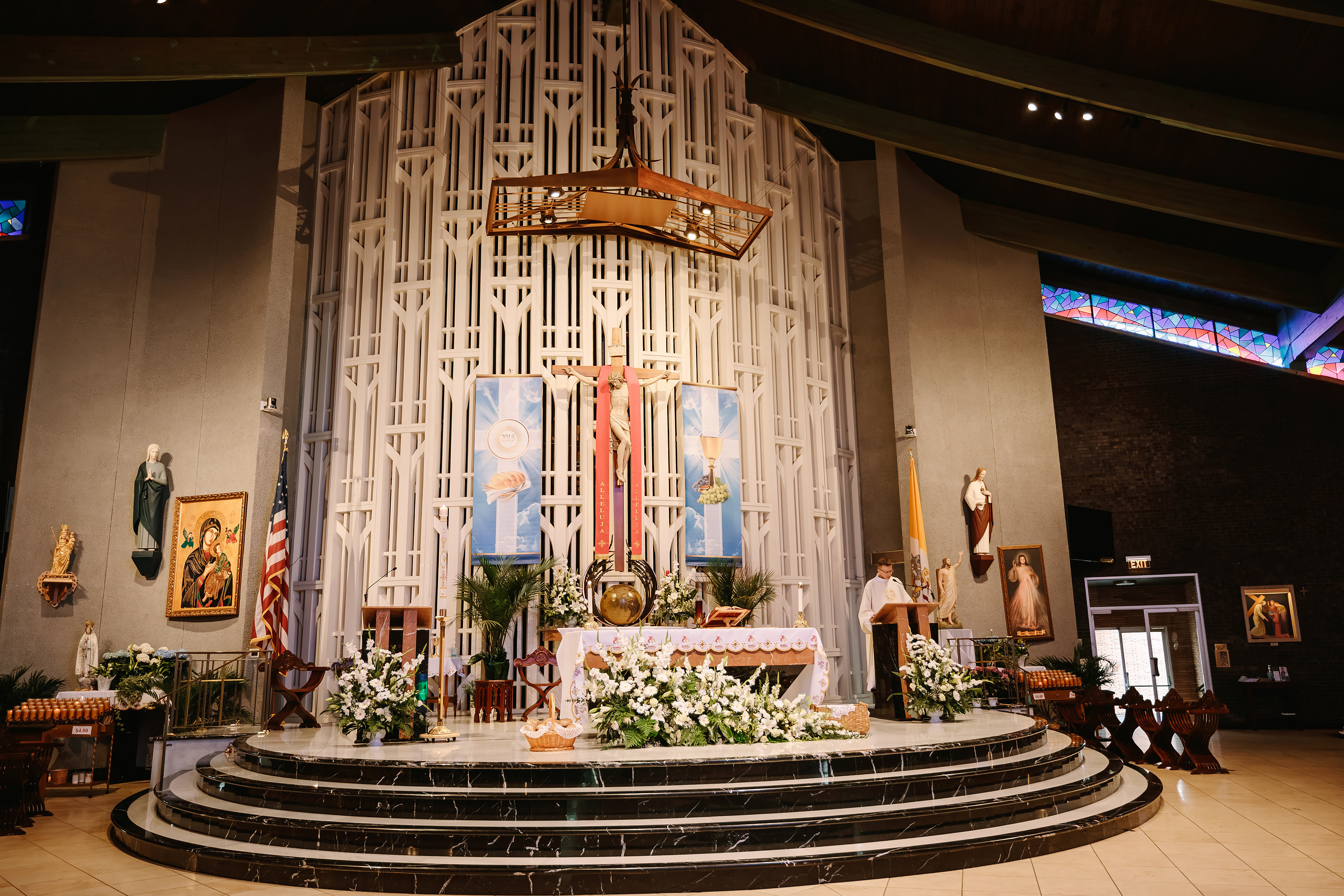 First Communion 05.06.2023. Wedding family event photographer in Chicago Nick Yushevich