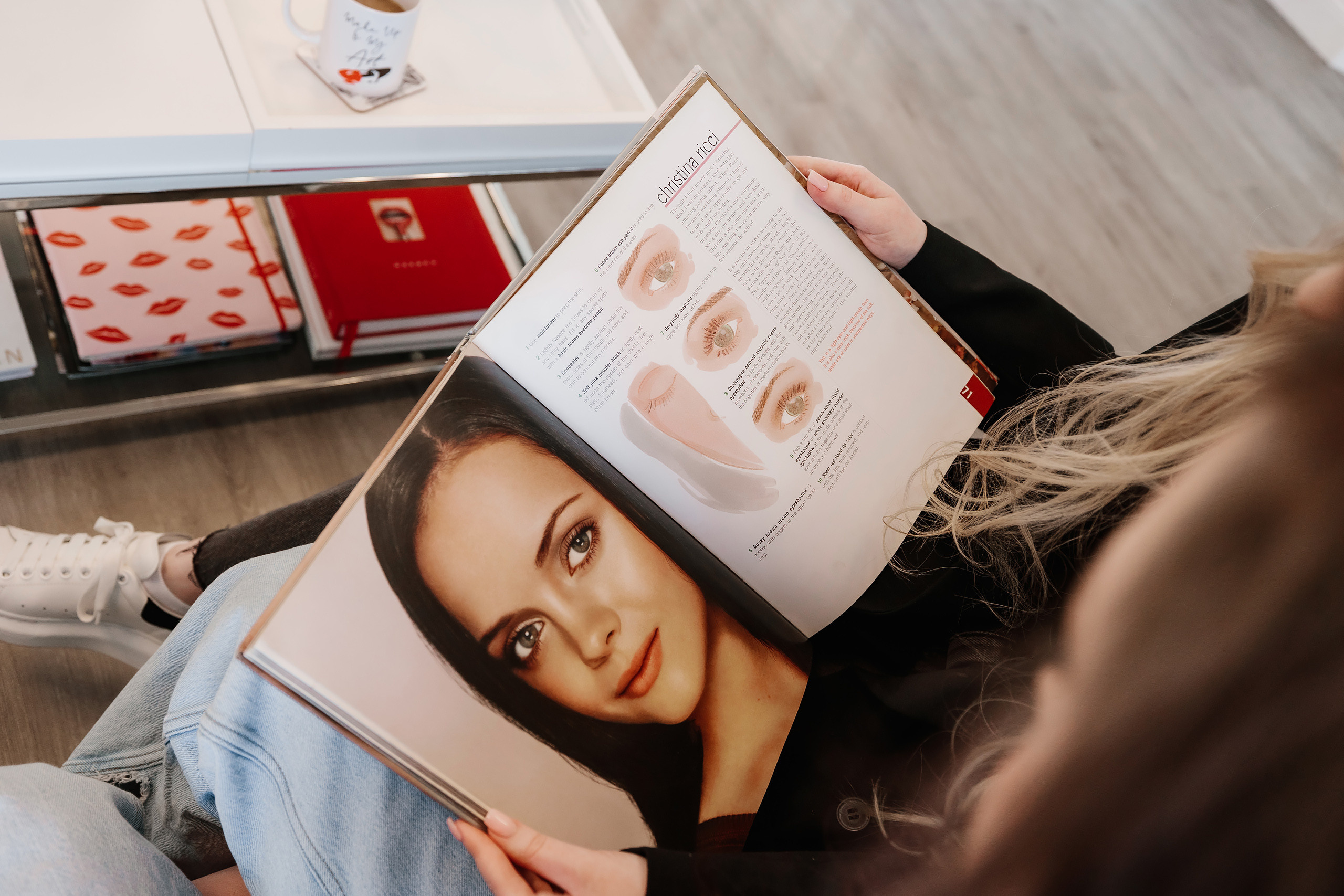 Trynkina Makeup 04.11.2023. Wedding family event photographer in Chicago Nick Yushevich