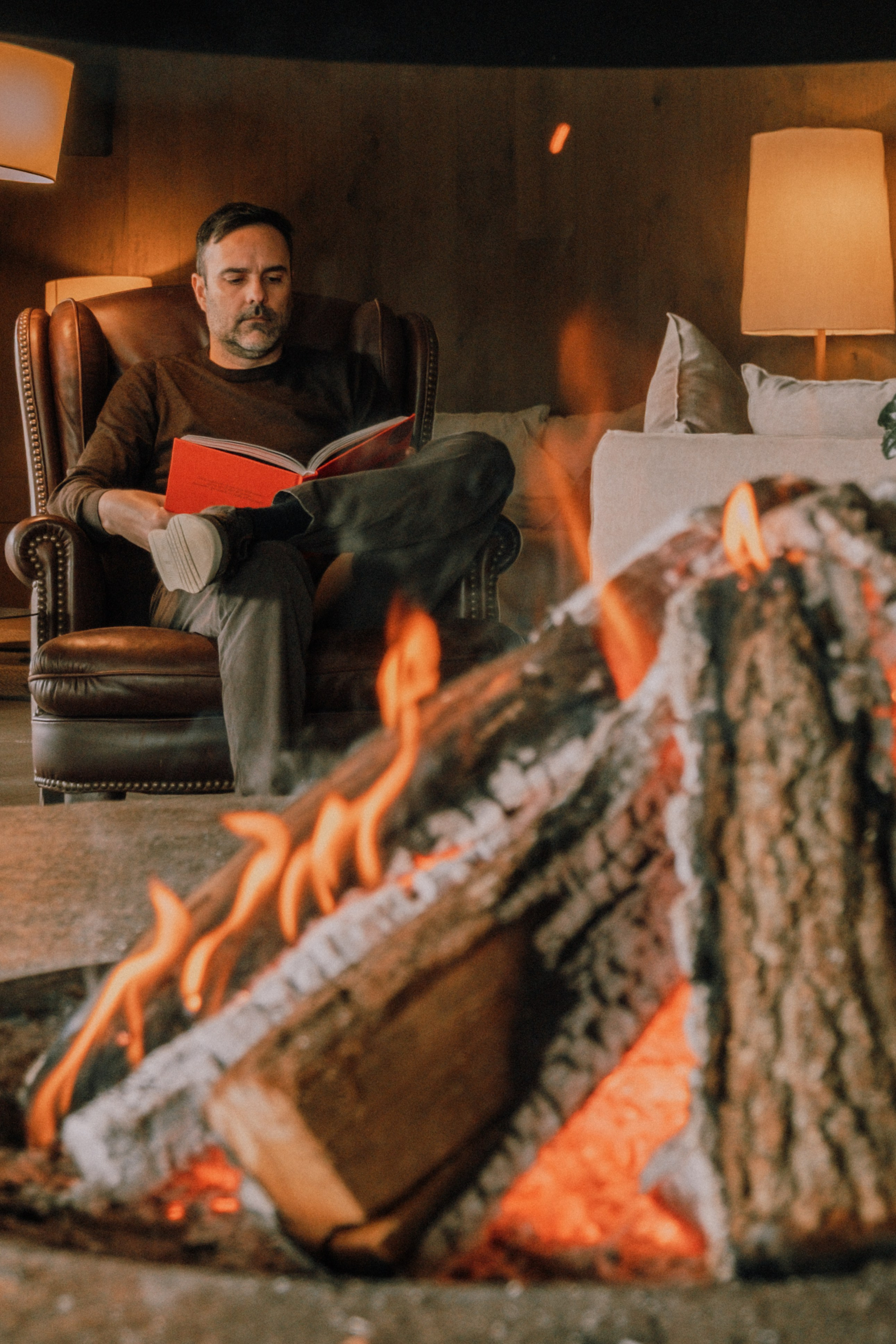 Sesión familiar en el bosque. Fotografía profesional en Calafell - Elena Medvedeva