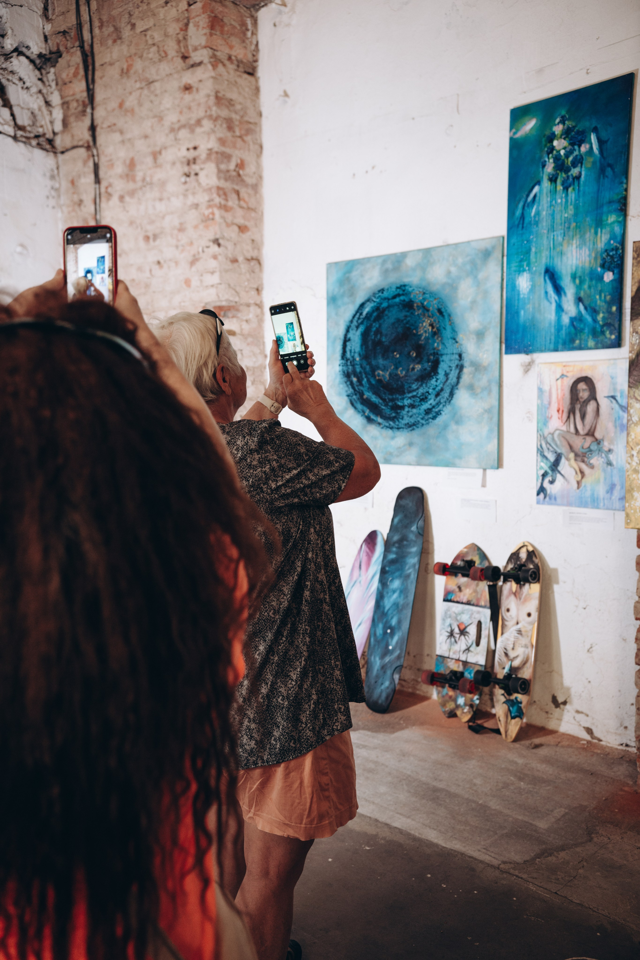 Skupinový workshop introspektivní malby. Dana Lišková — Empatická fotografka | Introspektivní umělkyně | Neurodivergentní koučka| Zakladatelka Artepy.cz