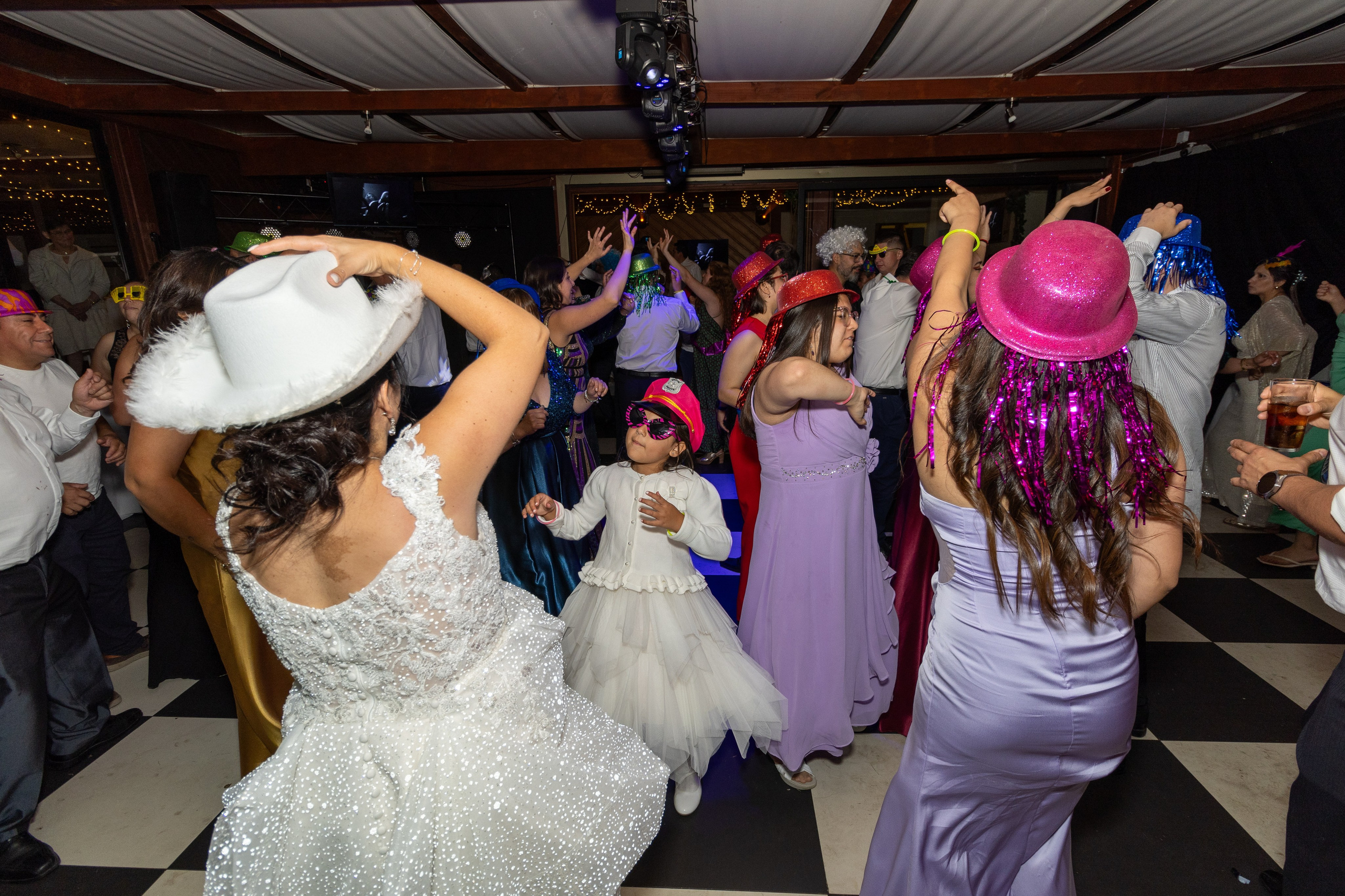 Katherin y Daniel. Dinka & Emilio - El arte de preservar lo que no se repite