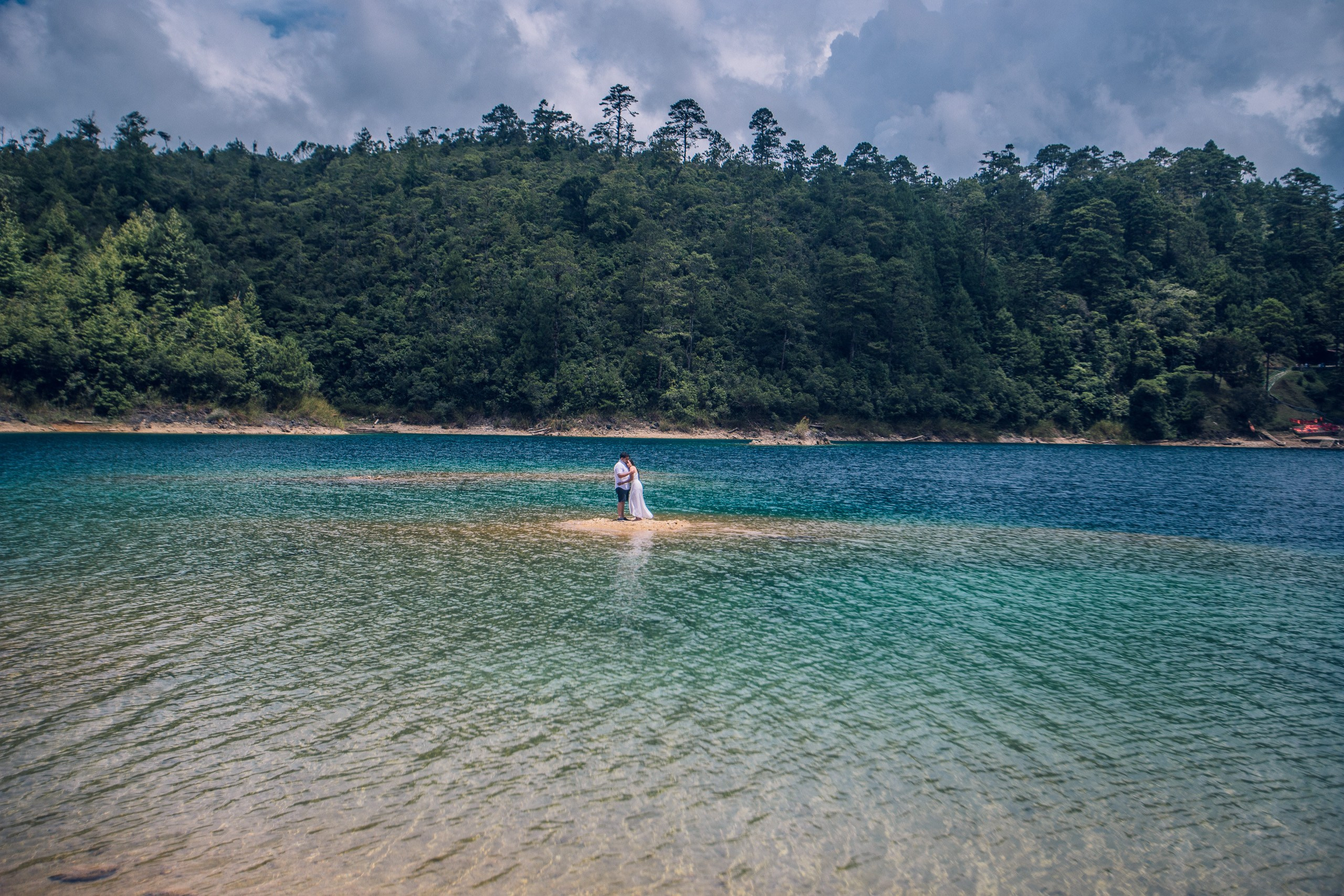 Chiapas, Palenque, Lagos de Montebello, San Cristobal de las Casas Save The Date Brenda y Leonel. Estudio de fotografia en Tijuana