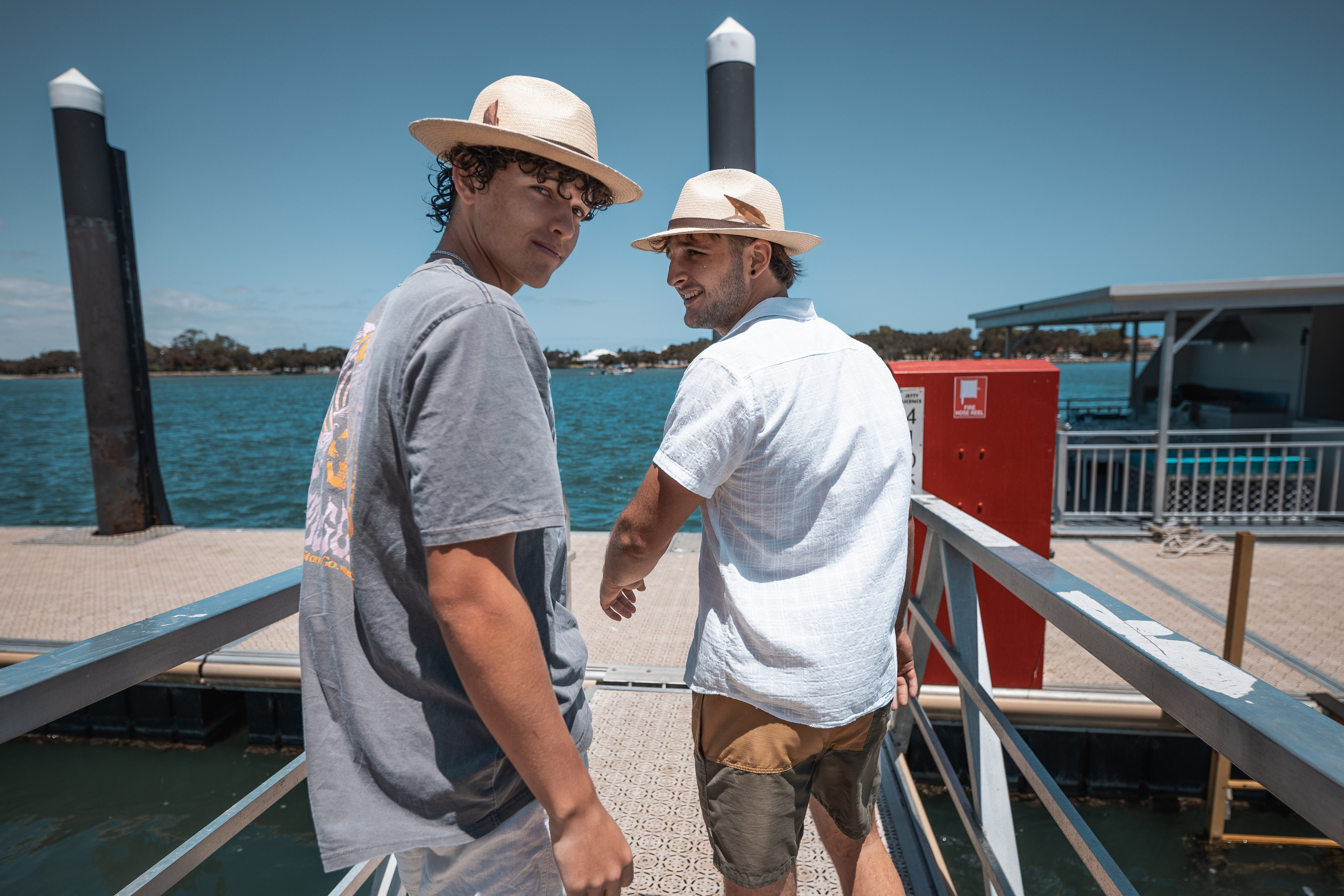 Green Duck Society — House Boats Mandura (Hats photoshoot)