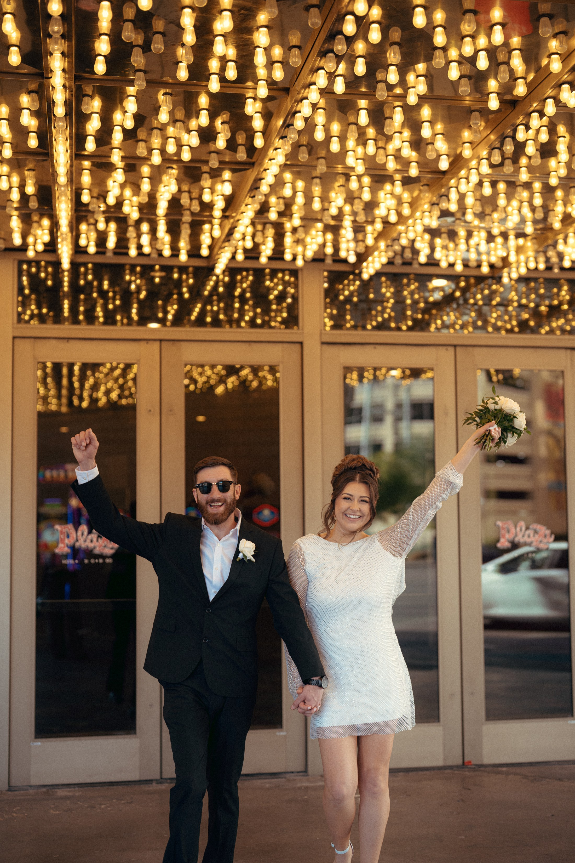 Casey&Michael. Wedding & elopement photographer Viktoriya Kravtsov. Las Vegas