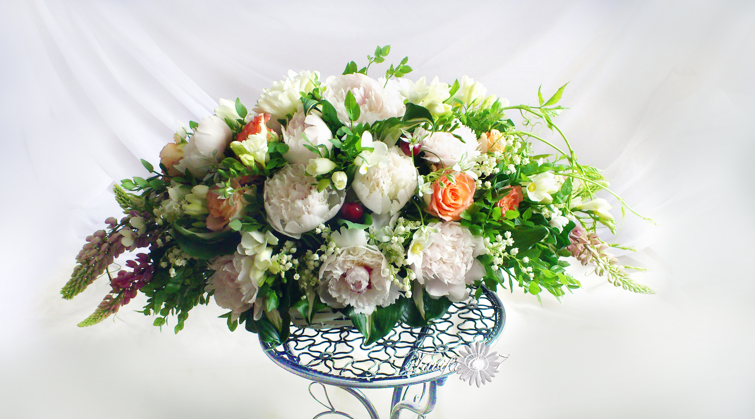 Puķu grozi. Event design, decoration, floristry, gift, Irina Novika, Riga, Latvia