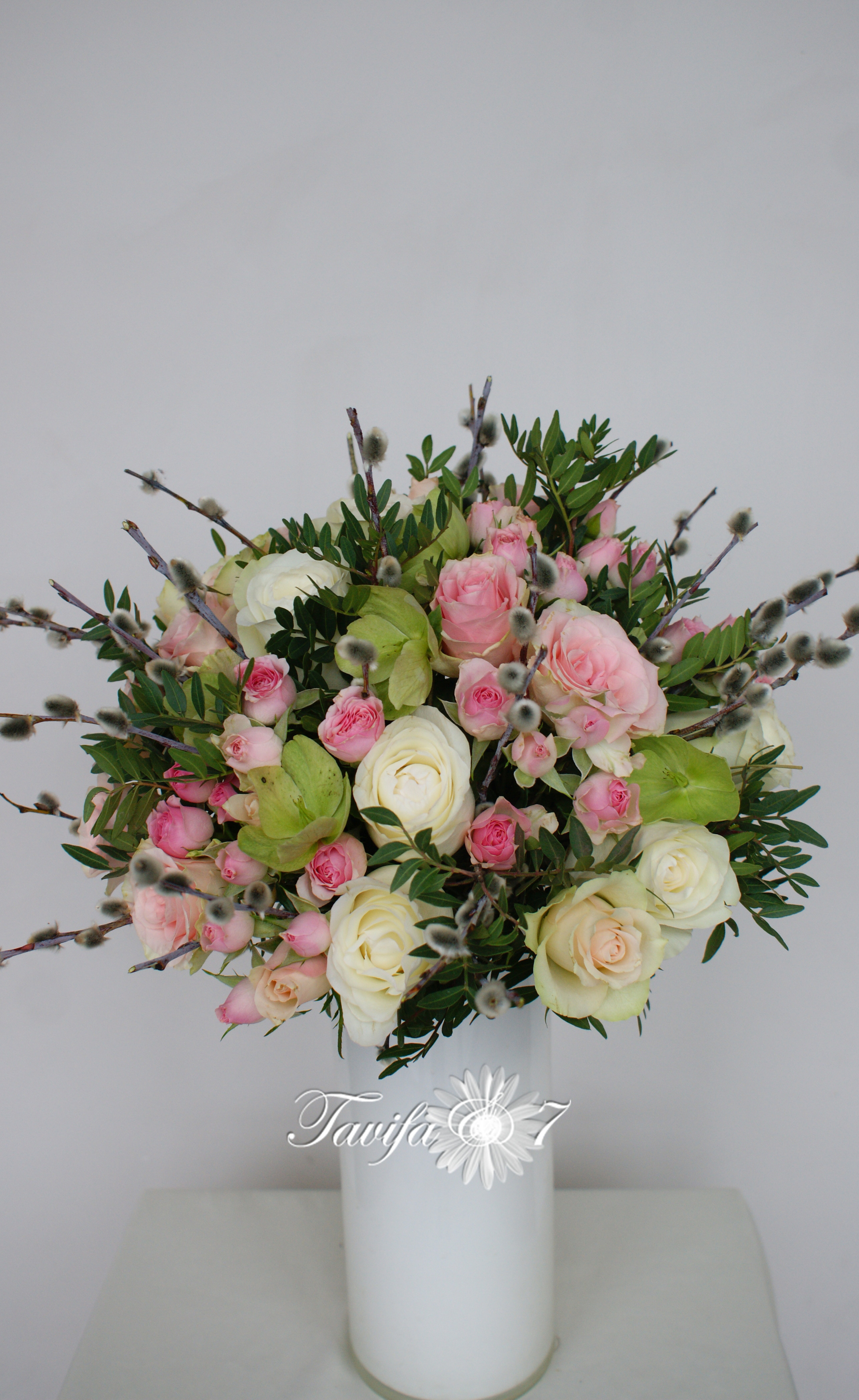 Dāvanu pušķi. Event design, decoration, floristry, gift, Irina Novika, Riga, Latvia