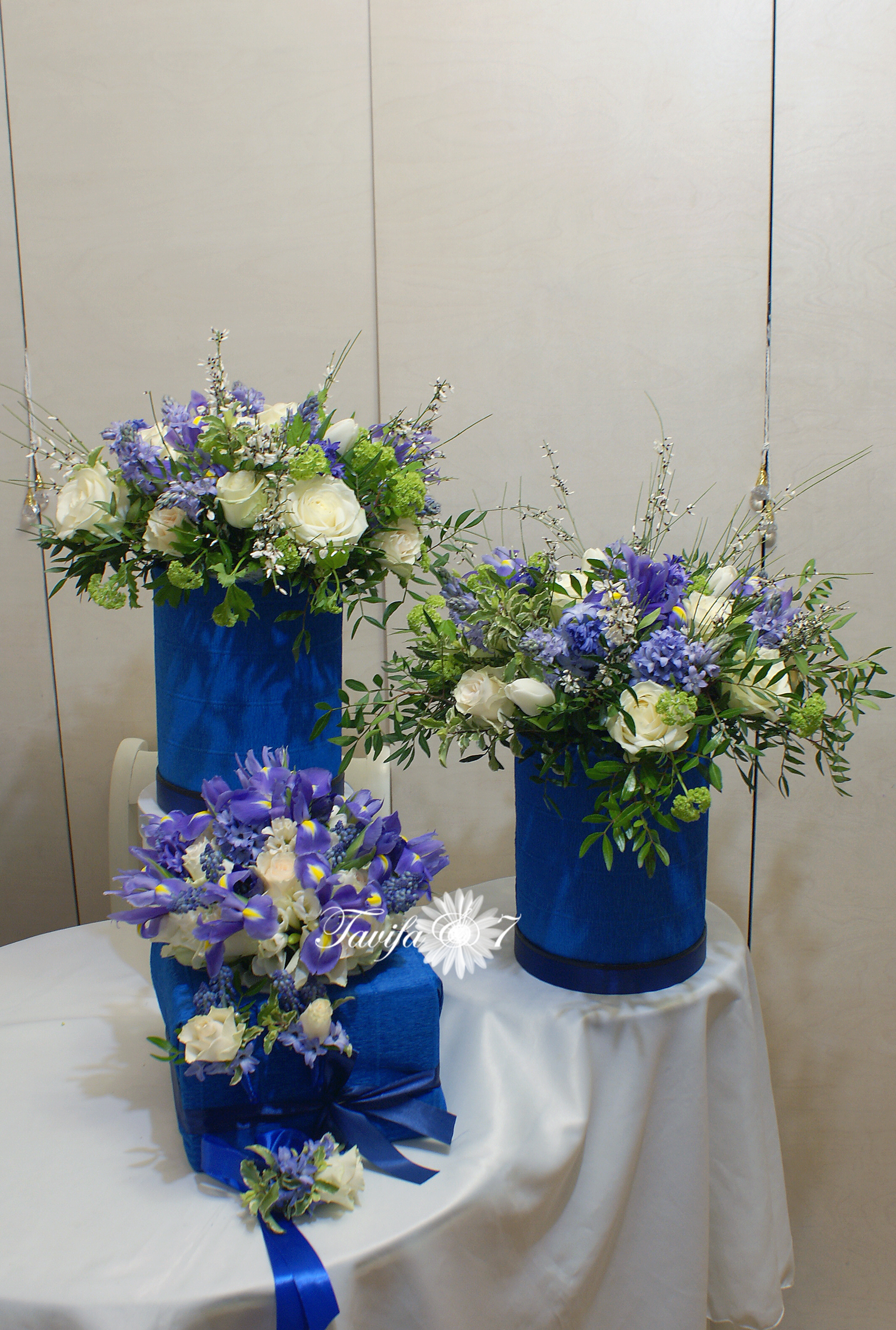 Ziedu pušķi kastē. Event design, decoration, floristry, gift, Irina Novika, Riga, Latvia