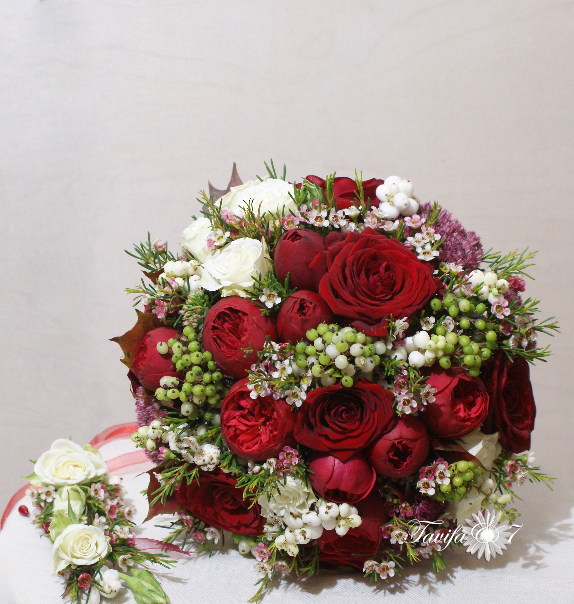 Līgavas pušķi sarkanos toņos. Event design, decoration, floristry, gift, Irina Novika, Riga, Latvia