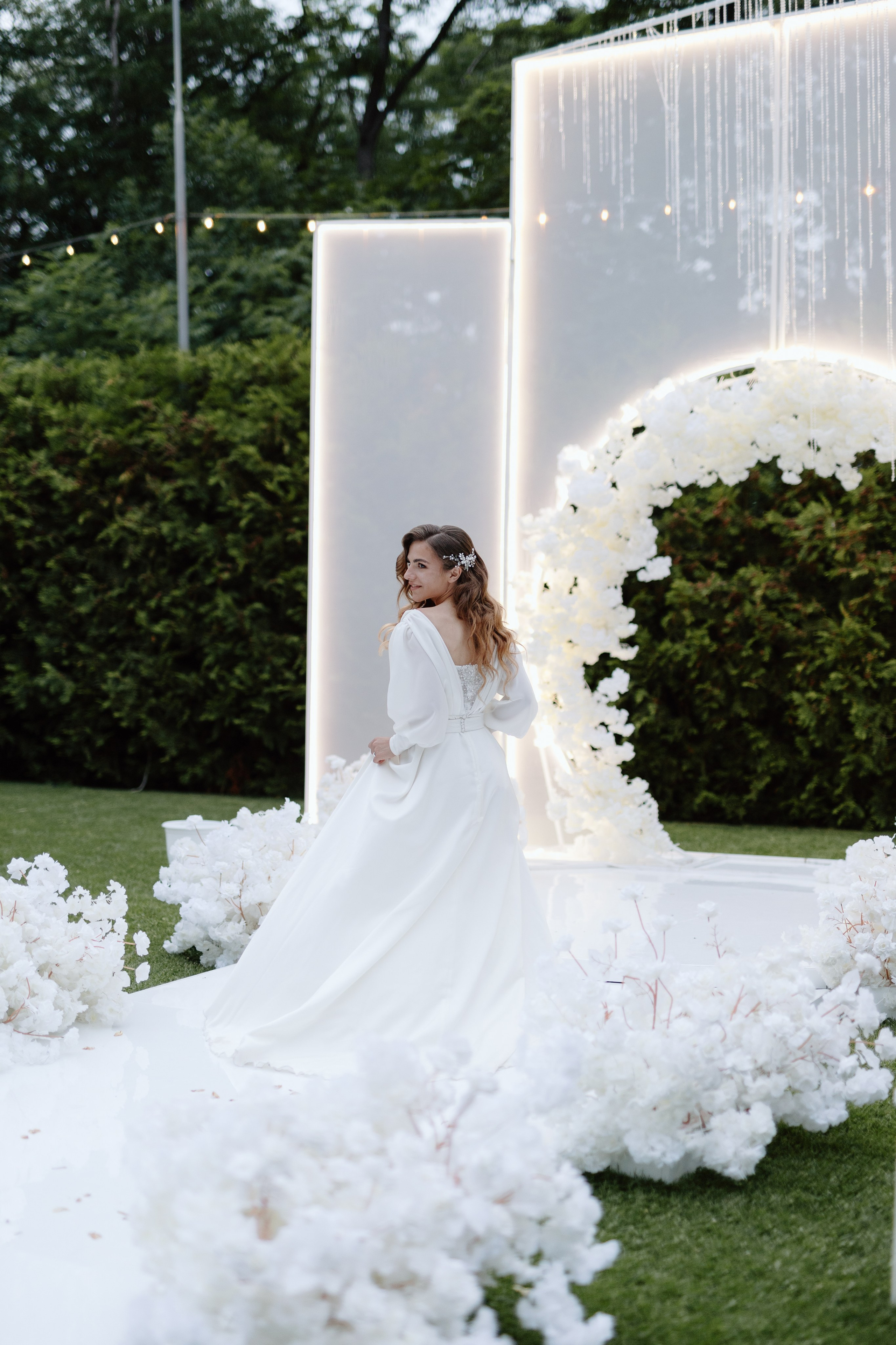 Corina & Dumitru. Main