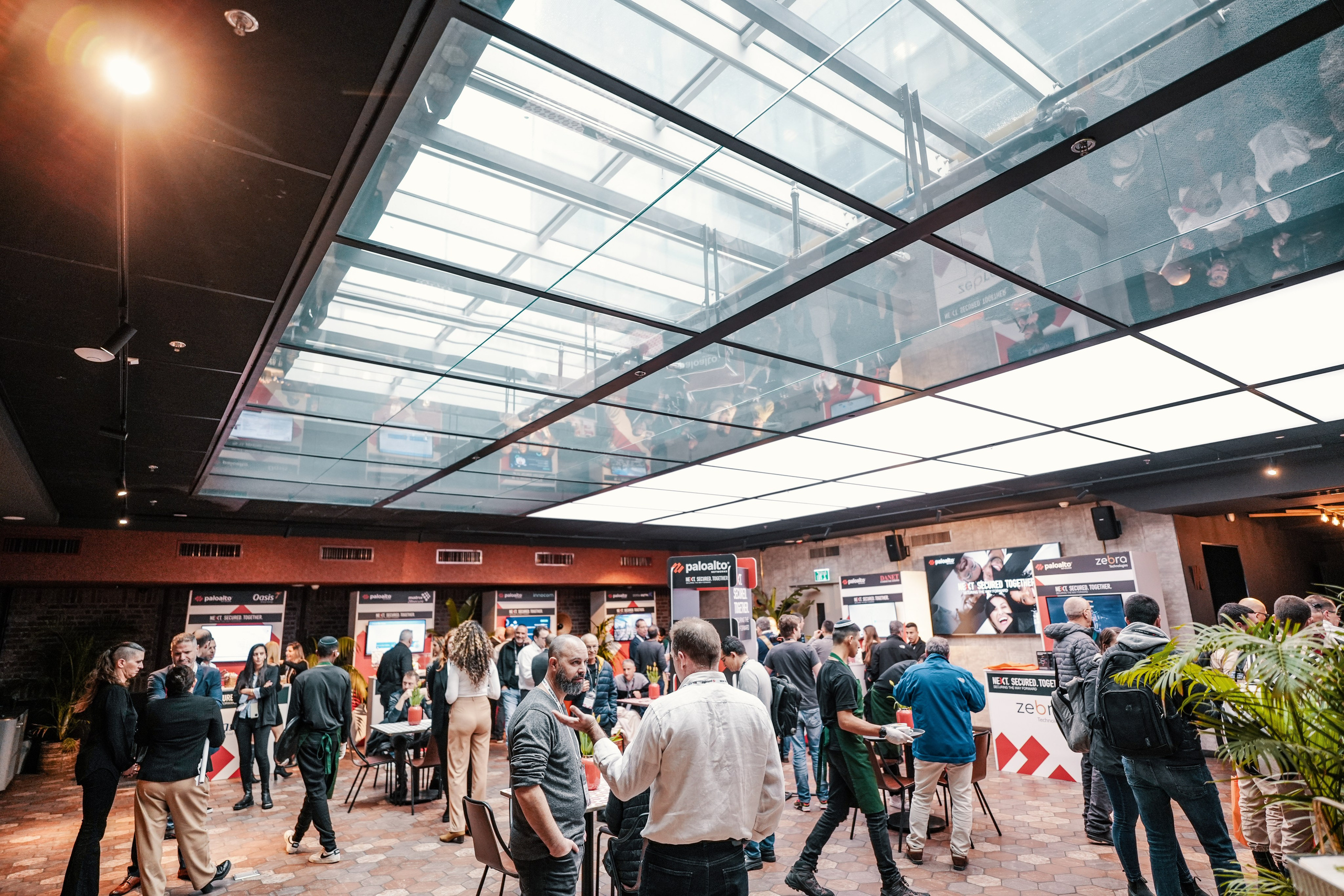 Business. Dmitry Gorodetsky Event Photographer